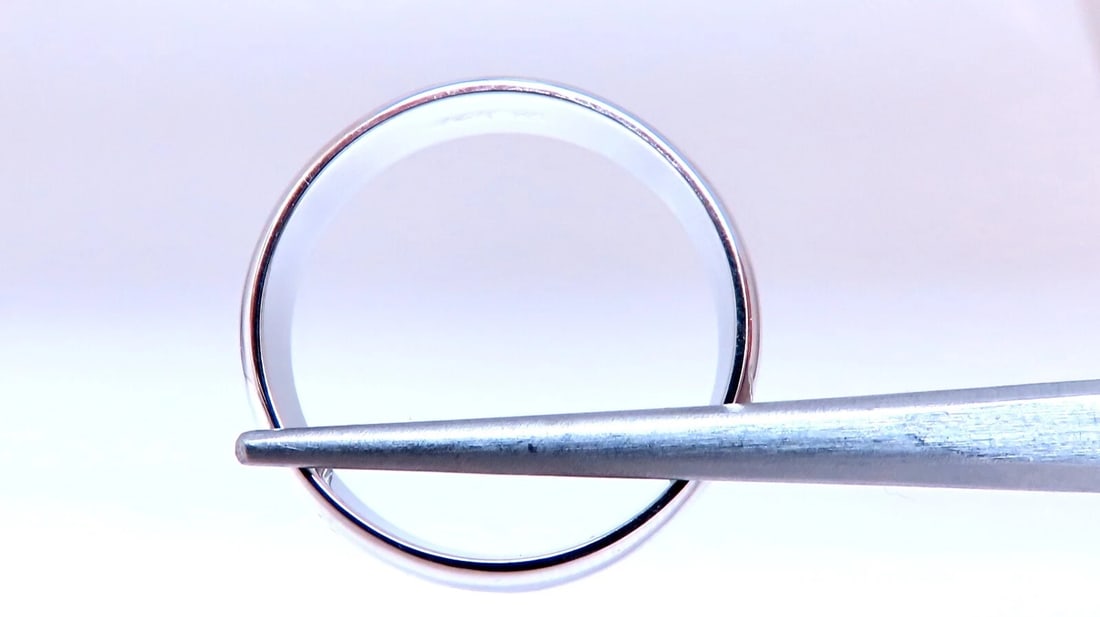 Standard Mens Gold Band 14kt Size 10.5 6.7mm - 5