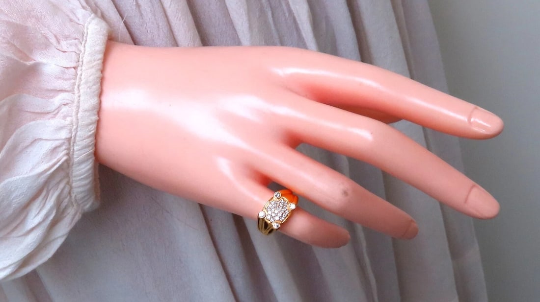 .60ct Natural Diamonds Rectangular Deck Signet Ring 18kt Gold - 5