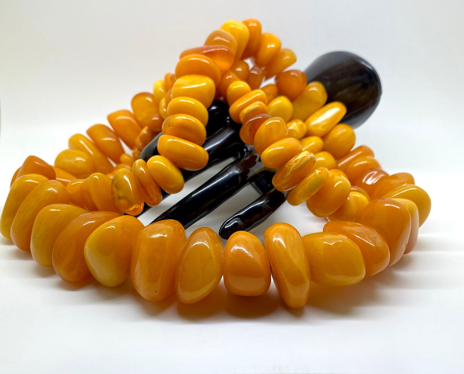 Grand Unique Vintage Amber Bracelet made from Rough in shape Amber beads - 8