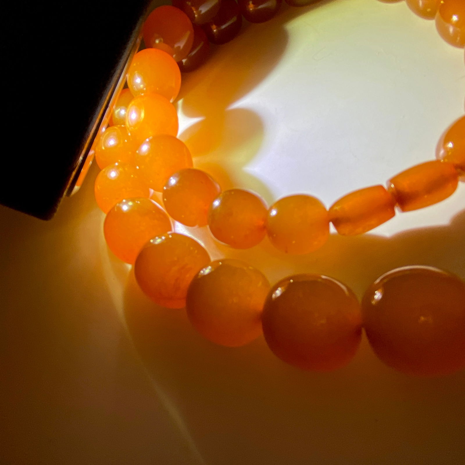 Grand Vintage Amber Necklace made from Round Amber beads - 7