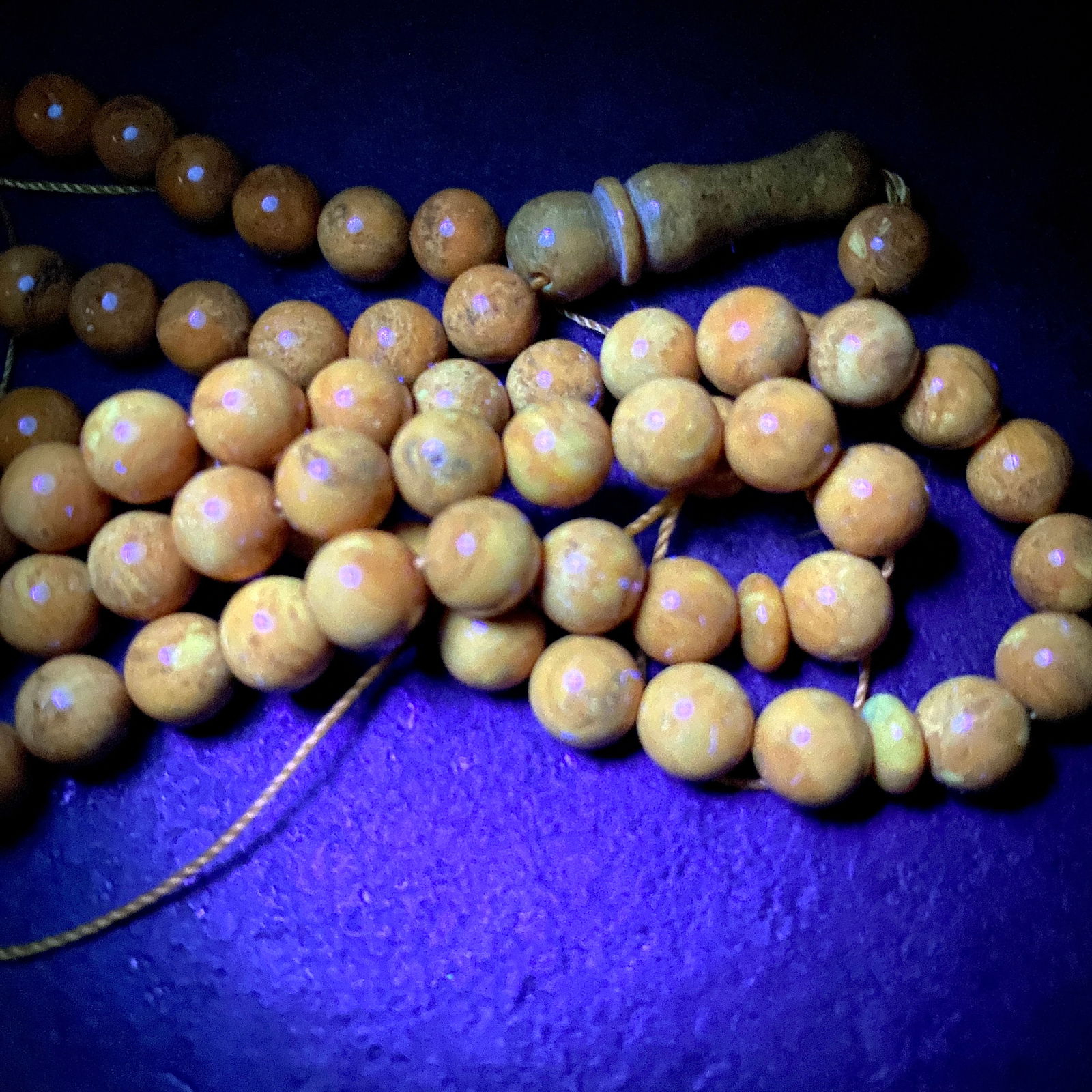 Unique and Staggering Amber Tesbih made from Round Amber beads - 8