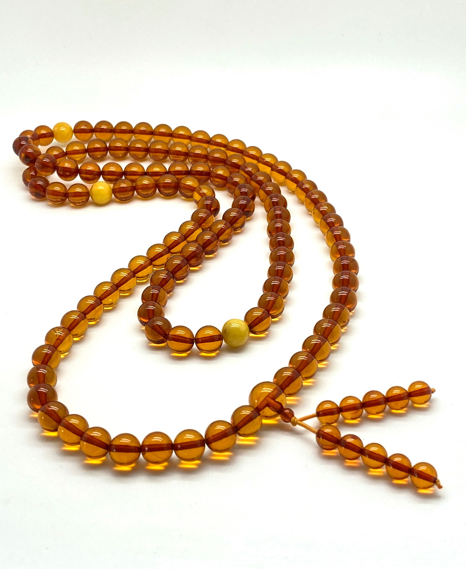 Extraordinary Amber Mala made from Round Amber beads - 3