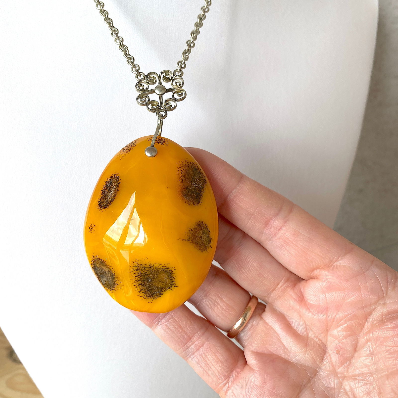 Amazing Unique Vintage Amber Pendant with chain, shaped like a Drop - 2