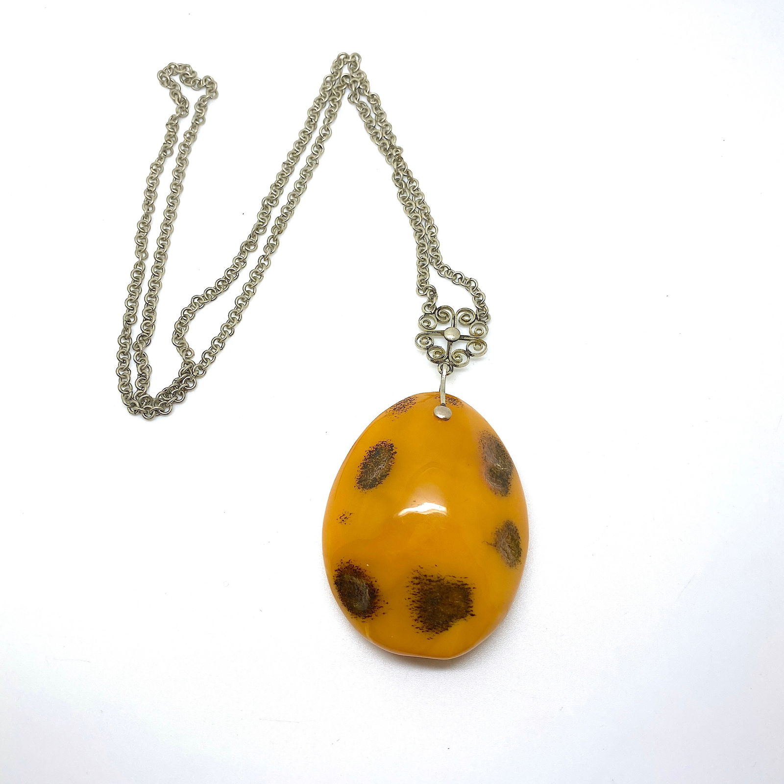 Amazing Unique Vintage Amber Pendant with chain, shaped like a Drop - 8