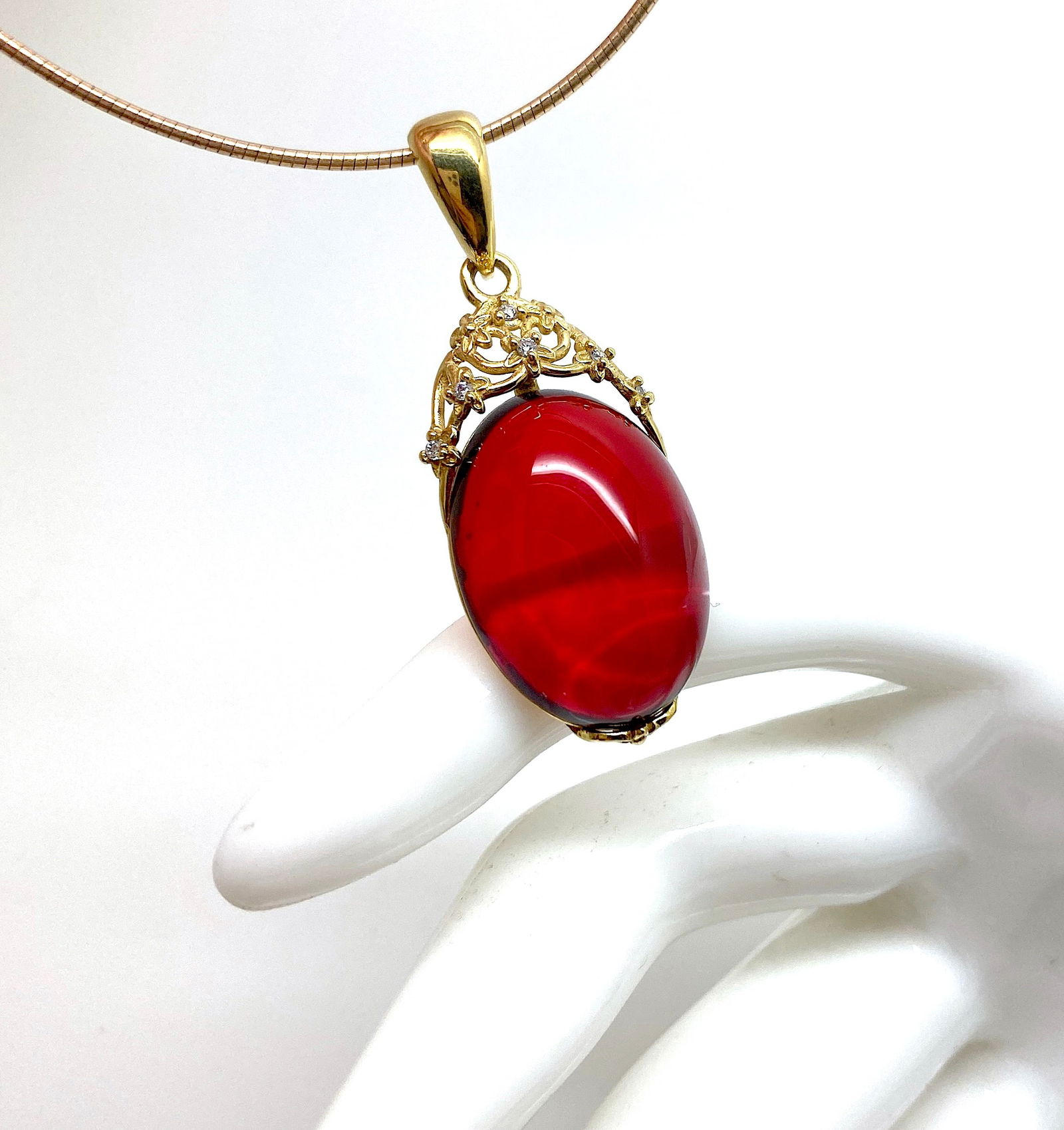 Beautiful Amber Pendant with chain, shaped like a Drop - 4
