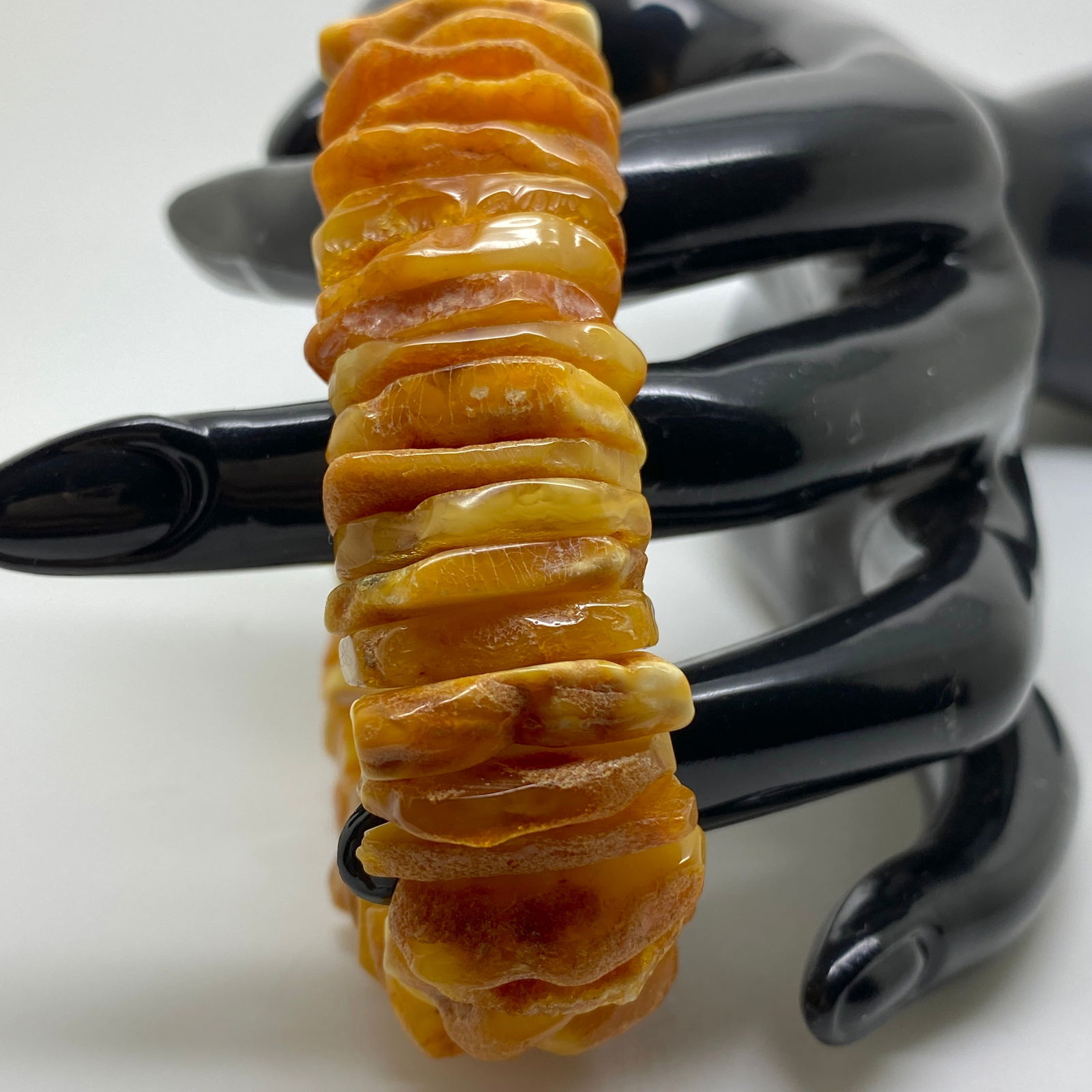 Grand Vintage cut Amber bangle bracalet - 4