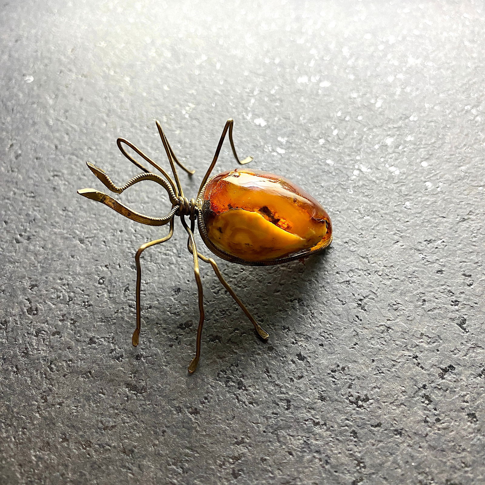 Antique Amber Spider Brooch - 5
