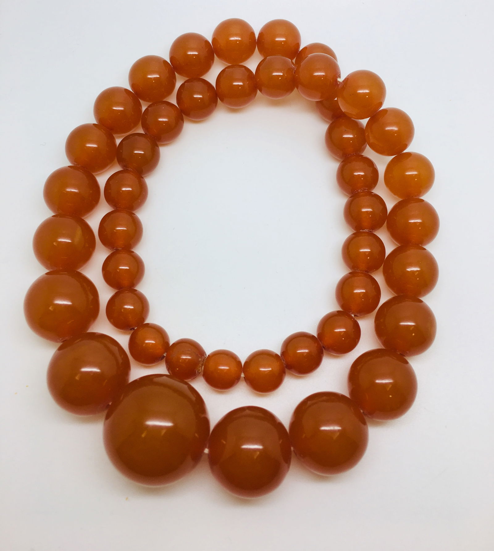 Staggering Unique Vintage Amber Necklace made from Round Amber beads - 2