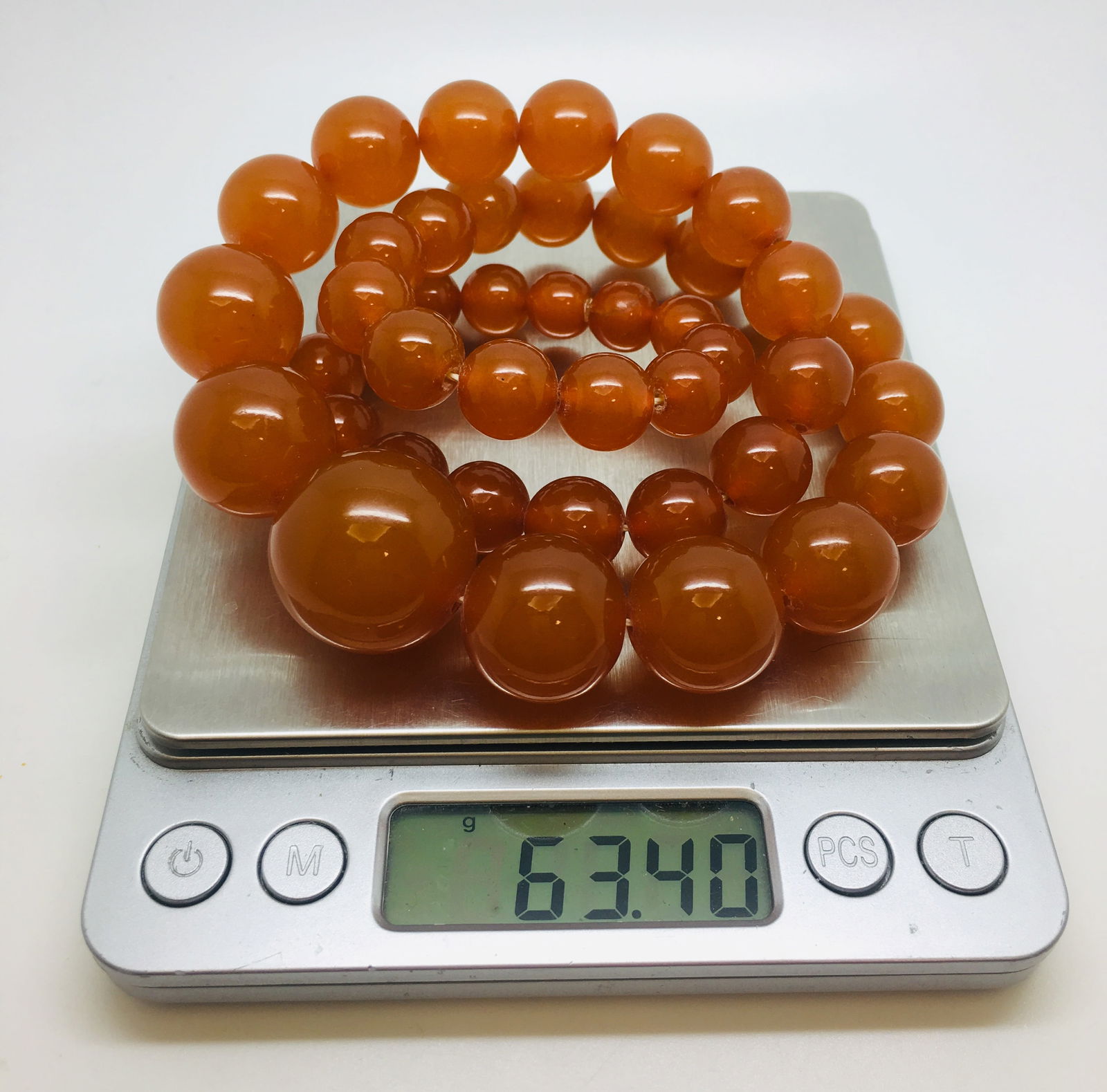 Staggering Unique Vintage Amber Necklace made from Round Amber beads - 5