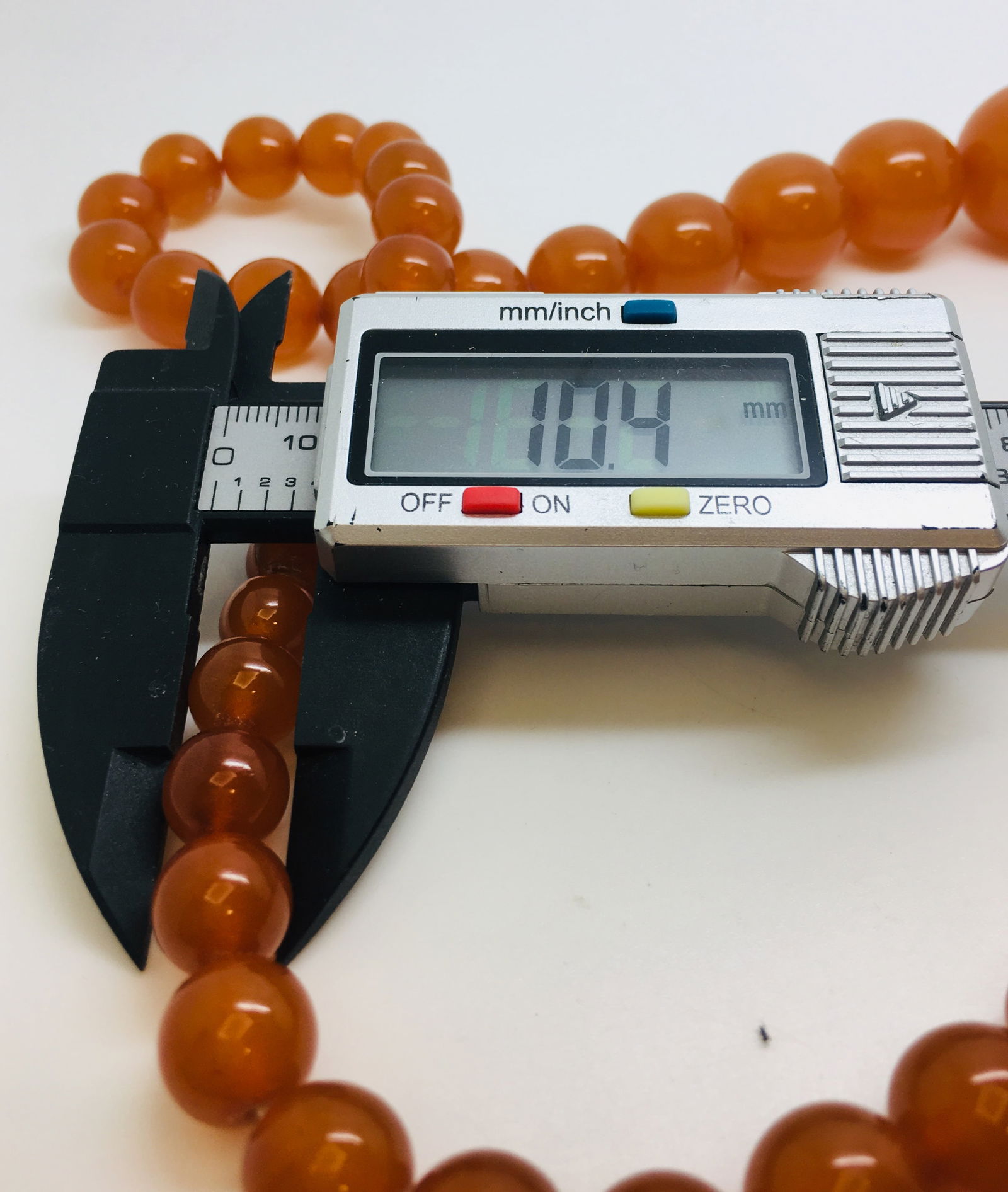 Staggering Unique Vintage Amber Necklace made from Round Amber beads - 7