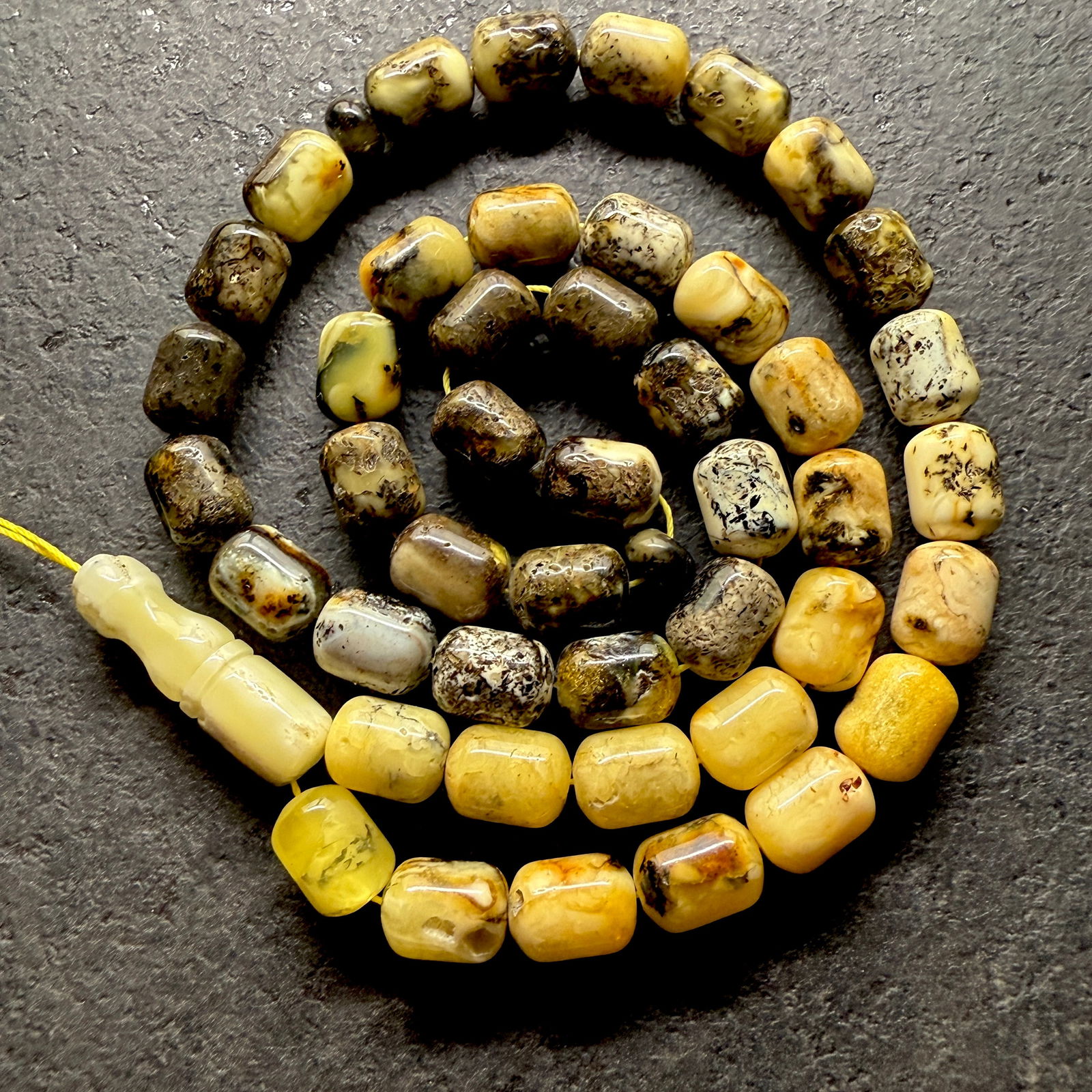 Amazing Vintage Amber Tesbih made from Barrel shaped Amber beads - 2