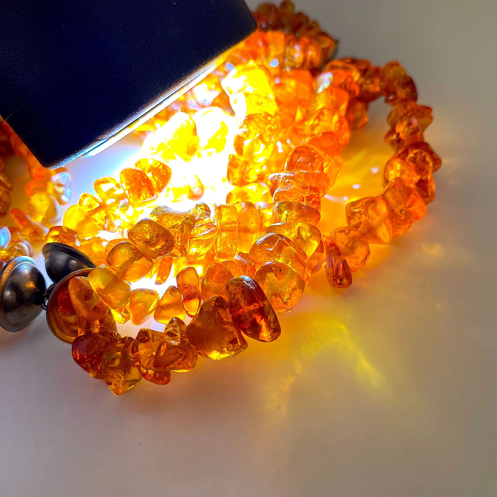 Fascinating Unique Vintage Amber Necklace made from Natural shaped Amber beads - 8