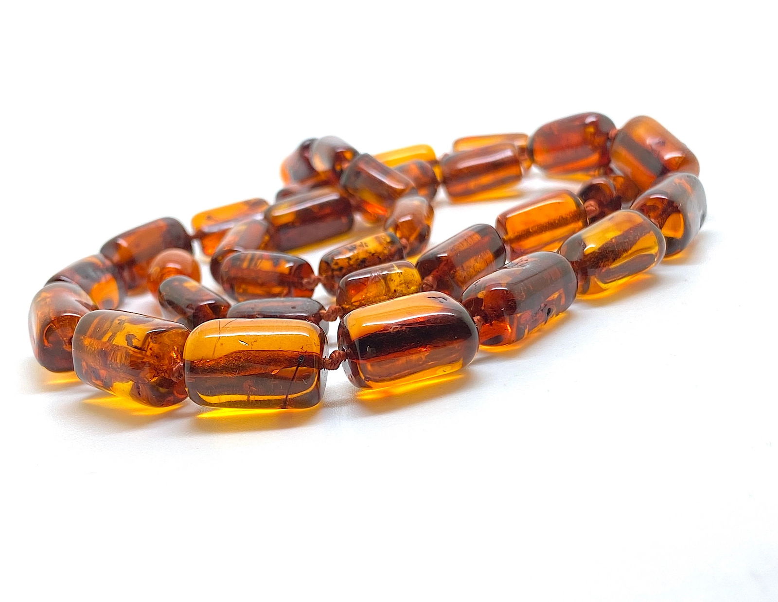 Unique and Marvellous Amber Necklace made from Barrel shaped Amber beads - 4