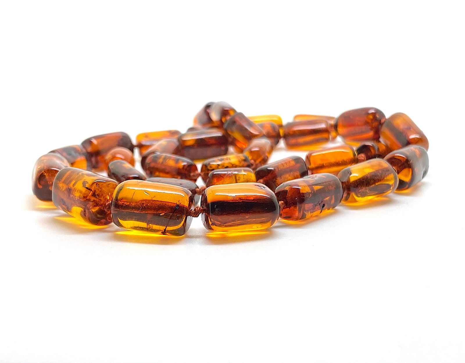 Unique and Marvellous Amber Necklace made from Barrel shaped Amber beads - 5