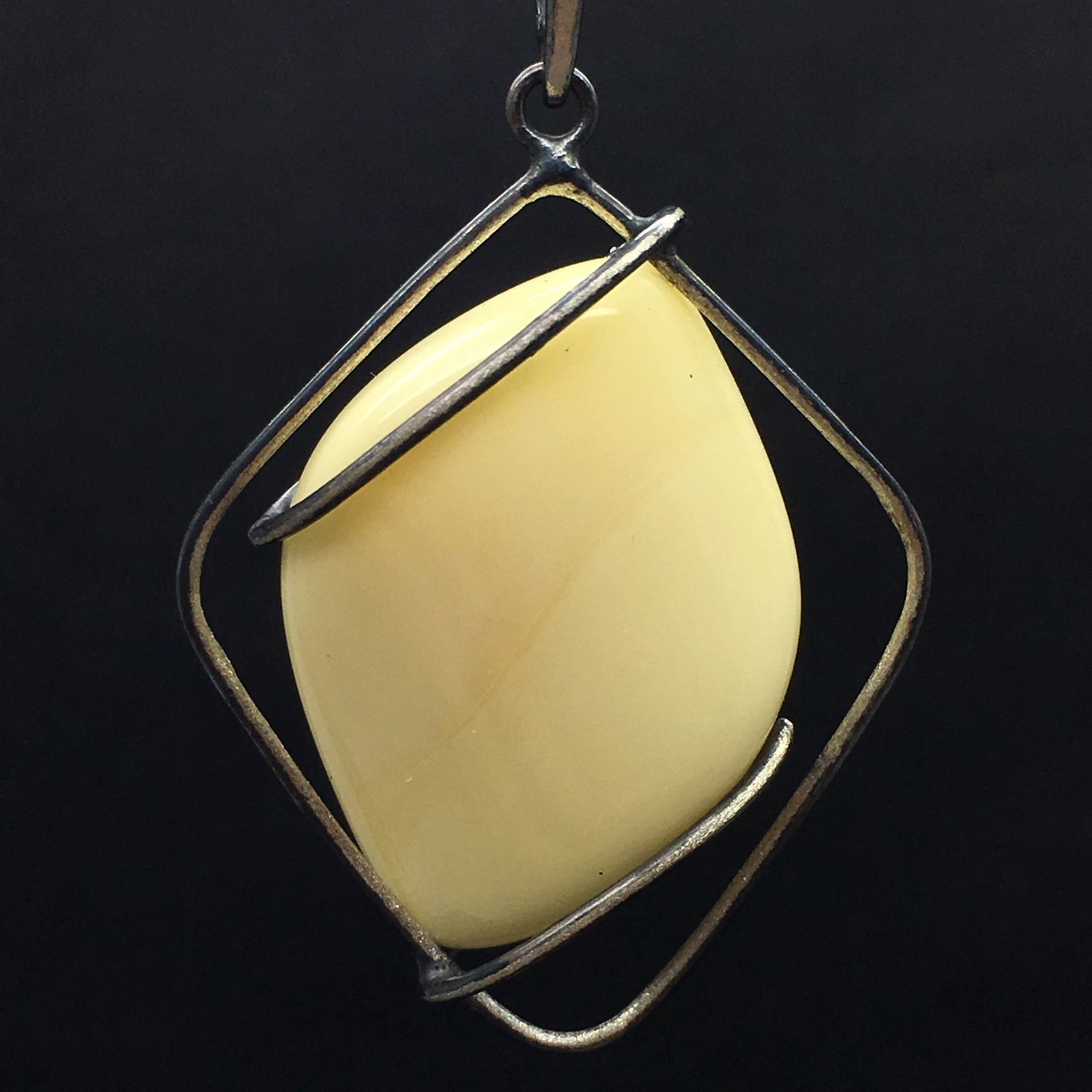 Baltic amber set pendant&ring white color rare stones 11,7g - 2