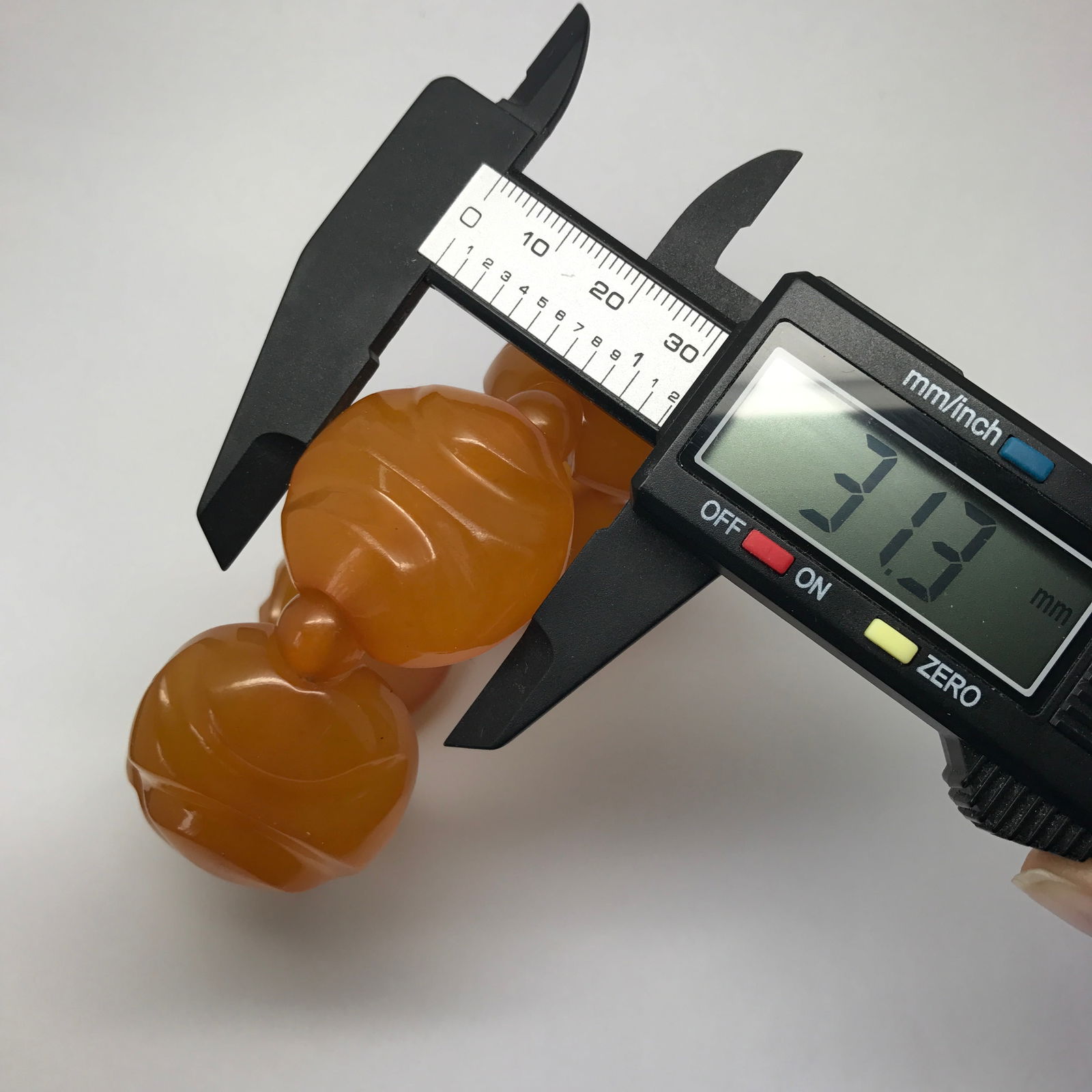 Incredible Unique Vintage Amber Bracelet made from Hand Carved Amber beads - 6