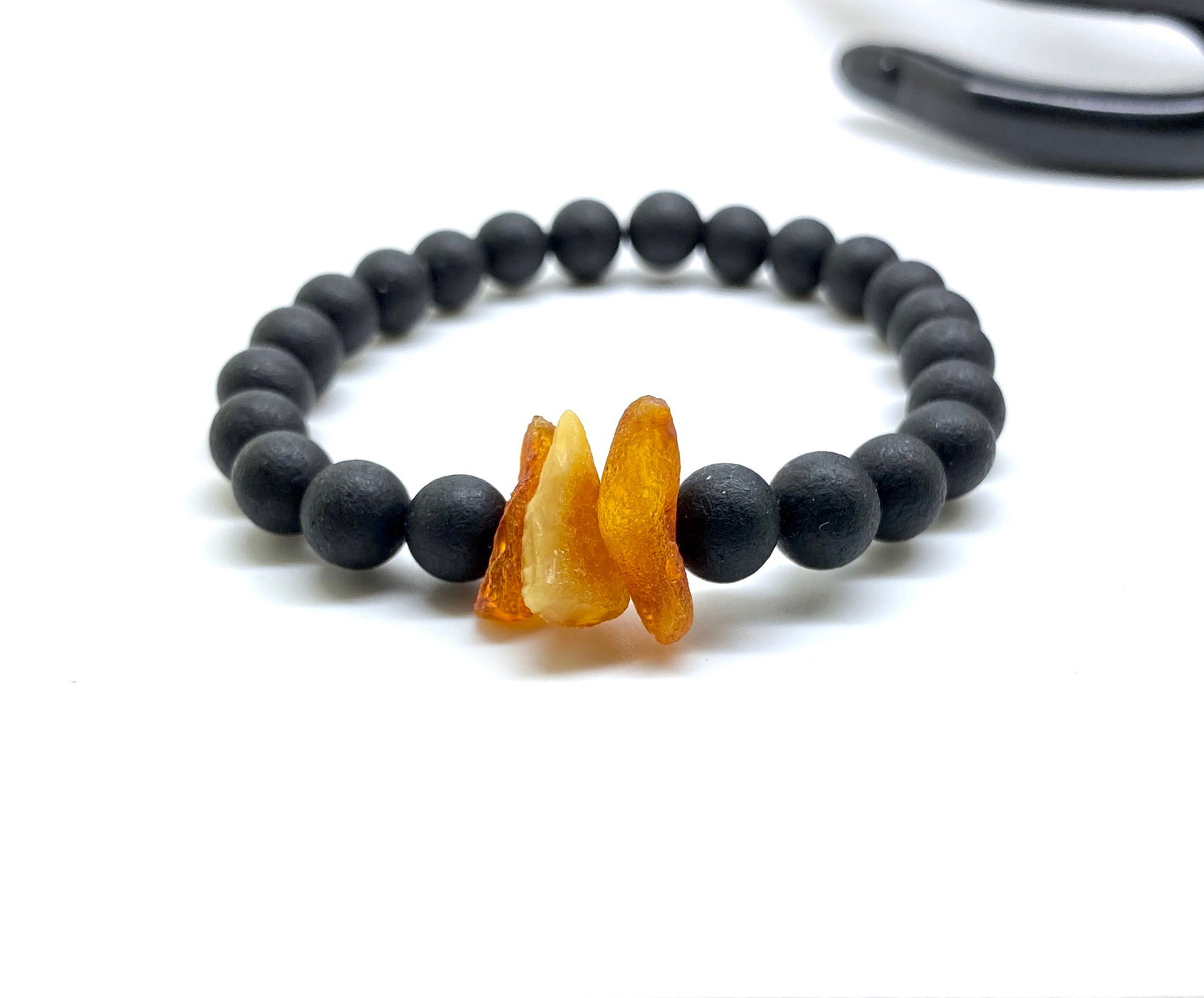 Exquisite Amber Bracelet made from Round Amber beads - 5