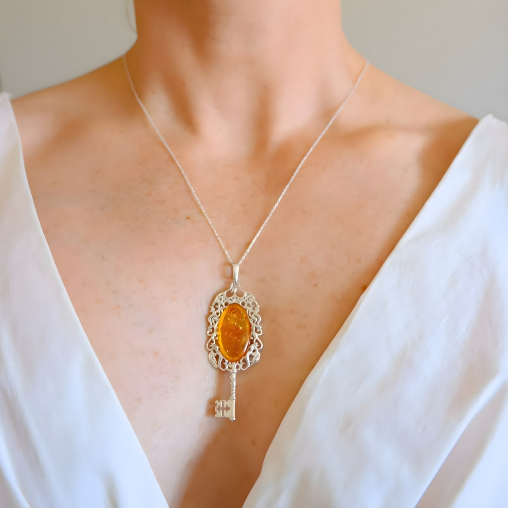 Baltic Amber Key Pendant Necklace in Sterling Silver - 5