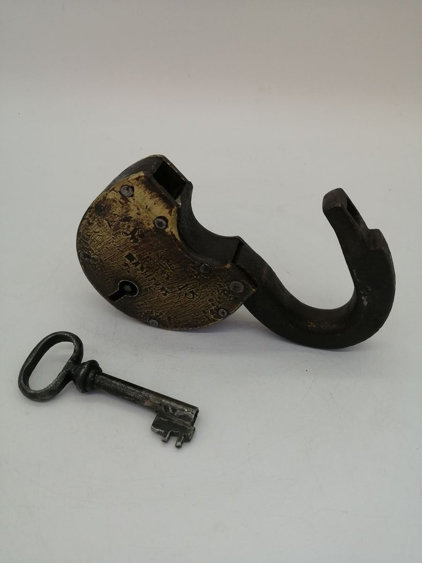 Vintage lock and key for barns P. Sharygin 1890s - 6