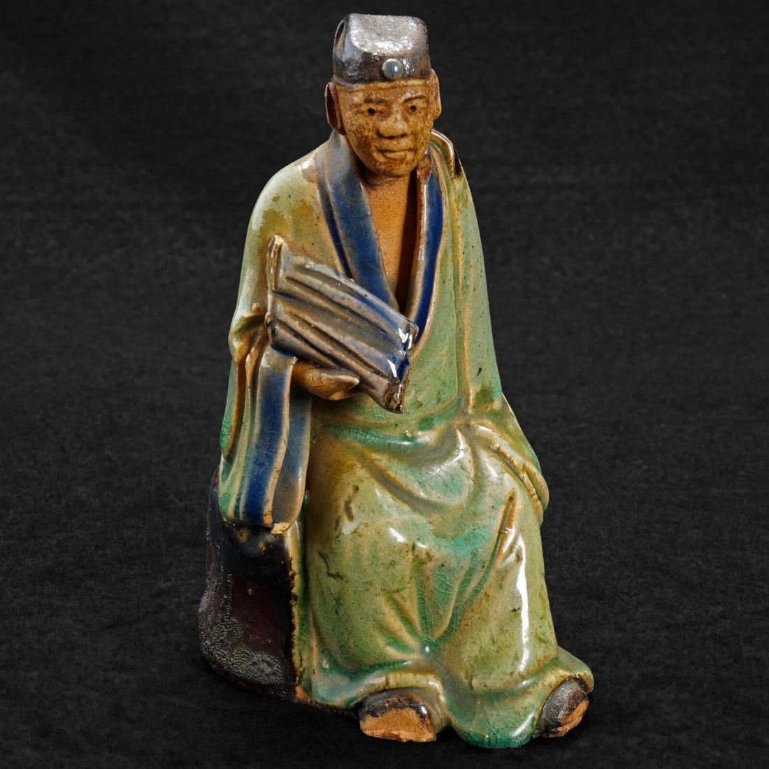 Pair 1930s Chinese Shiwan Scholar Figures - 4