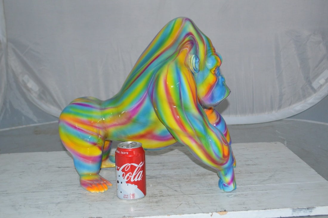 Modern King Kong Bronze Statue - Size: 15"L x 13"W x 17"H. - 4