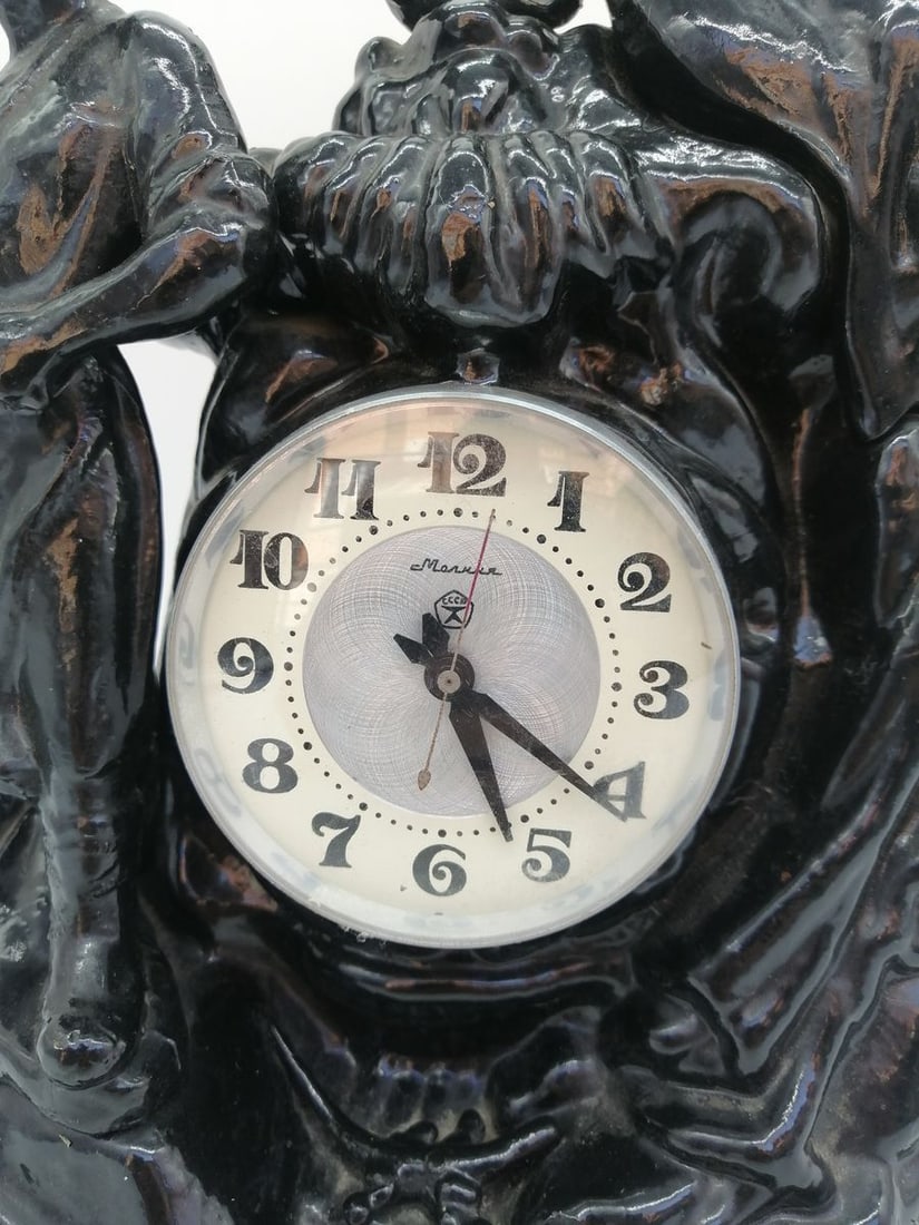 Vintage aluminum Tabletop Clock - 2