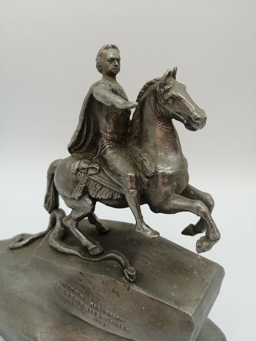 Figurine Russian Emperor Petr 1 Souvenir - 7