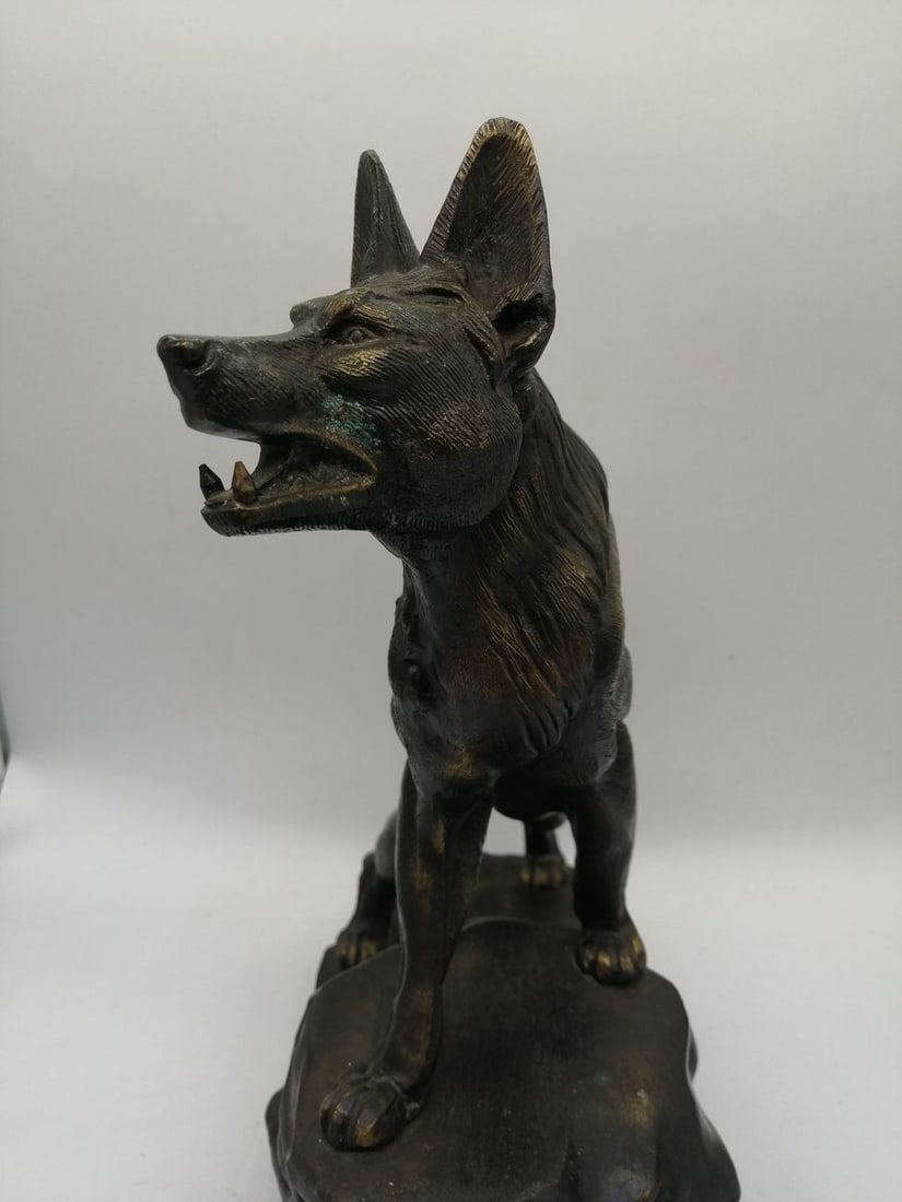 Vintage L.A. Carvin Statue Original signed sculpture - 6