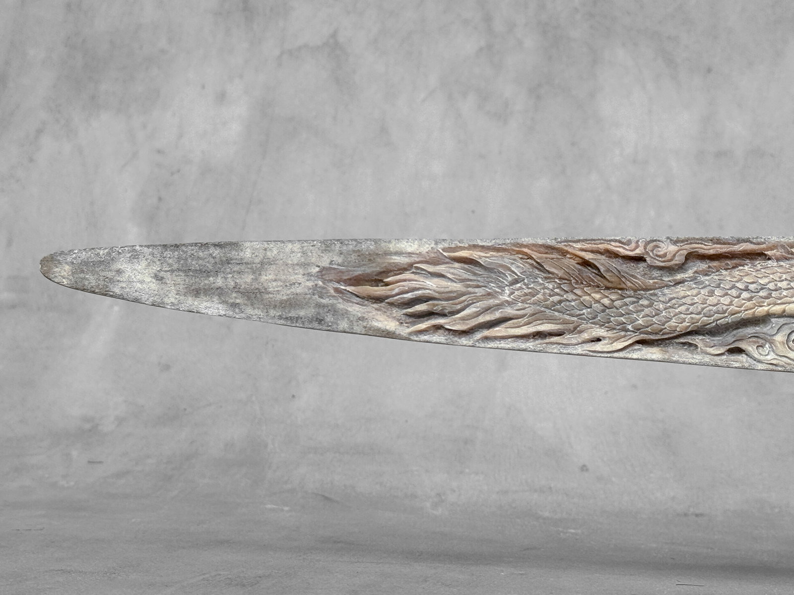 An extra large carved swordfish rostrum - Dragon tiger carving - 6