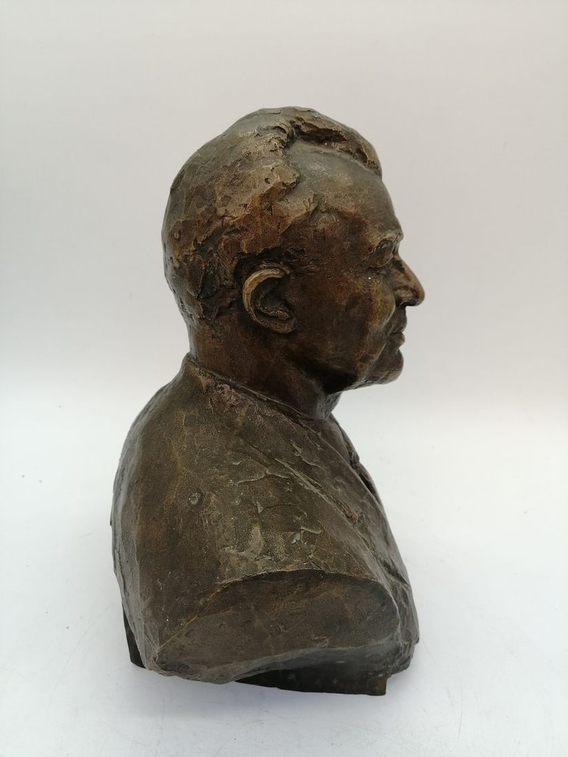 Bust of a Man A.Scoblikov - 8