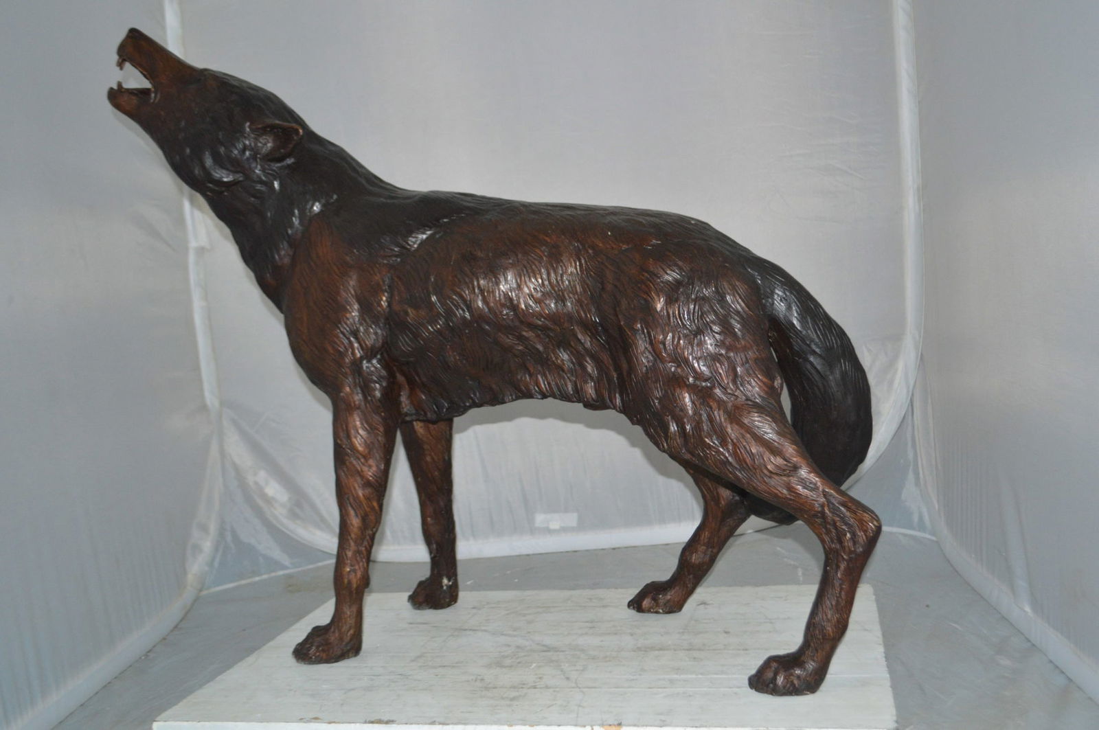 Howling Wolf Bronze Statue - Size: 40"L x 10"W x 32"H. - 6
