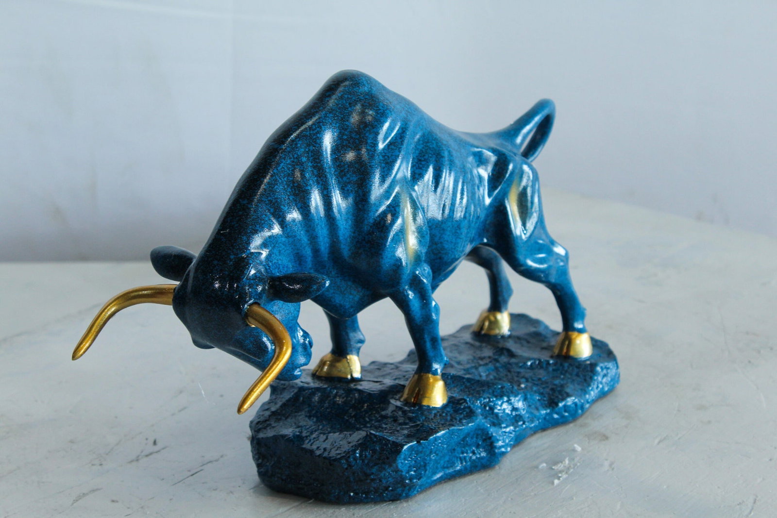 Resin Bull Statue -Bold Indoor/Outdoor Sculpture,Deep Blue Finish with Gold Horns & Hooves,Modern - 12