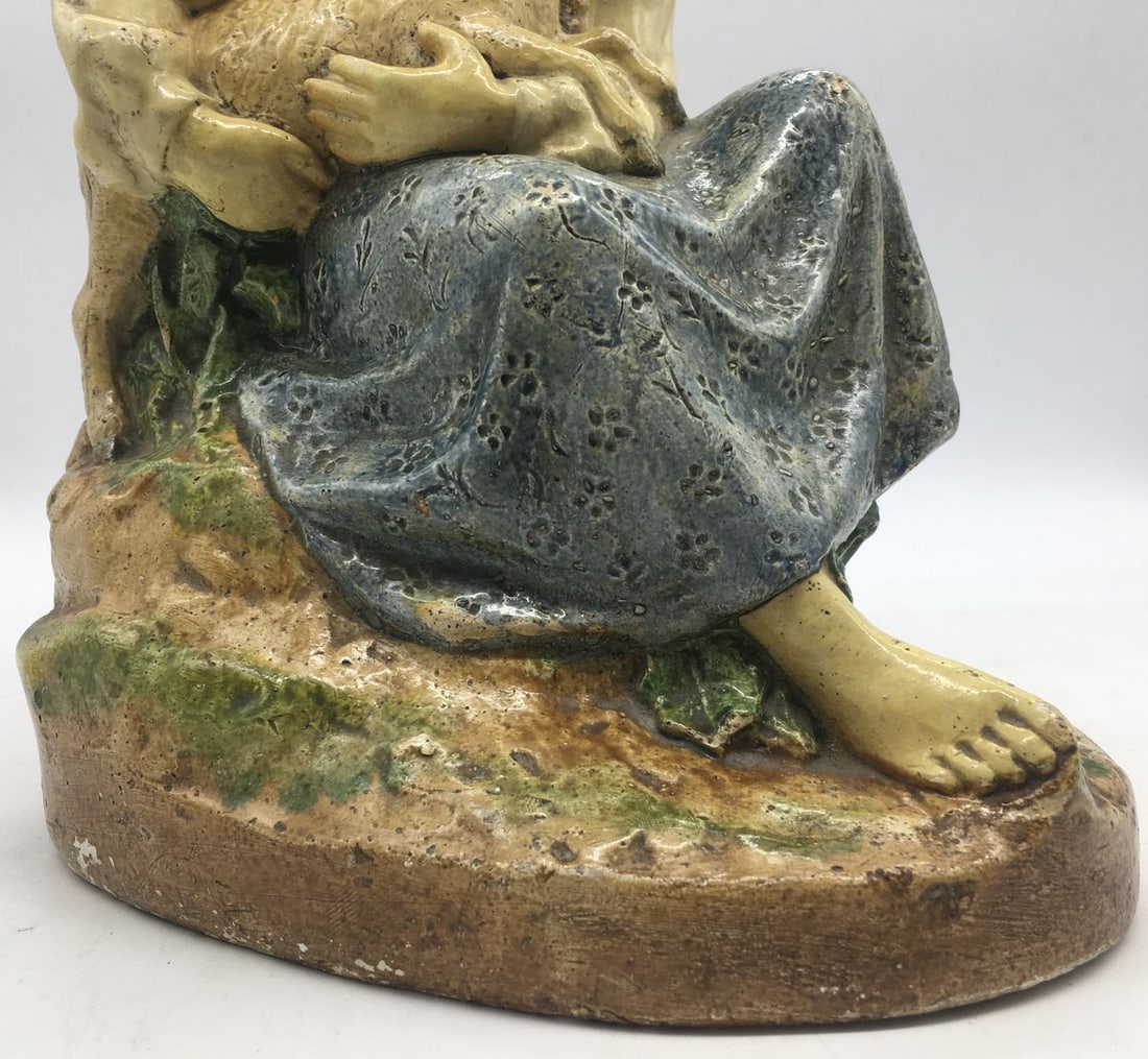 Porcelain Girl with lamb - 7