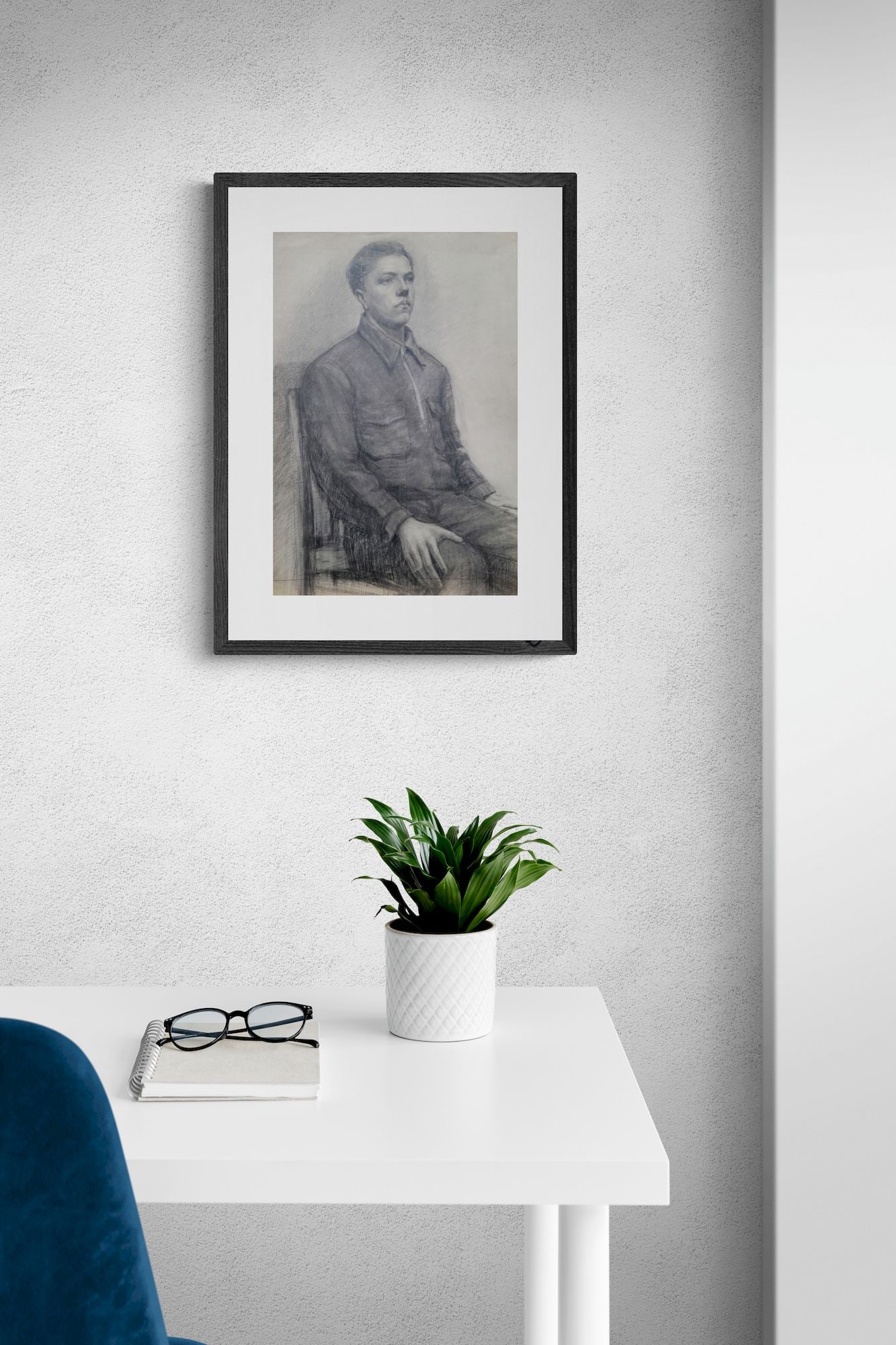 Khmelnitsky Olexandr (Ukrainian artist), "Portrait of a seated man", pencil on paper - 2