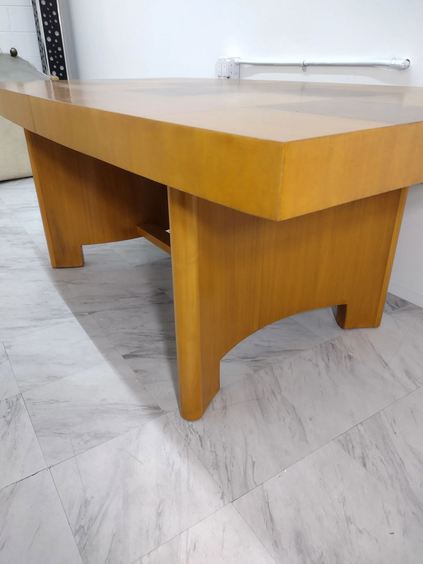 1930s Gilbert Rhode Dining Table - 6