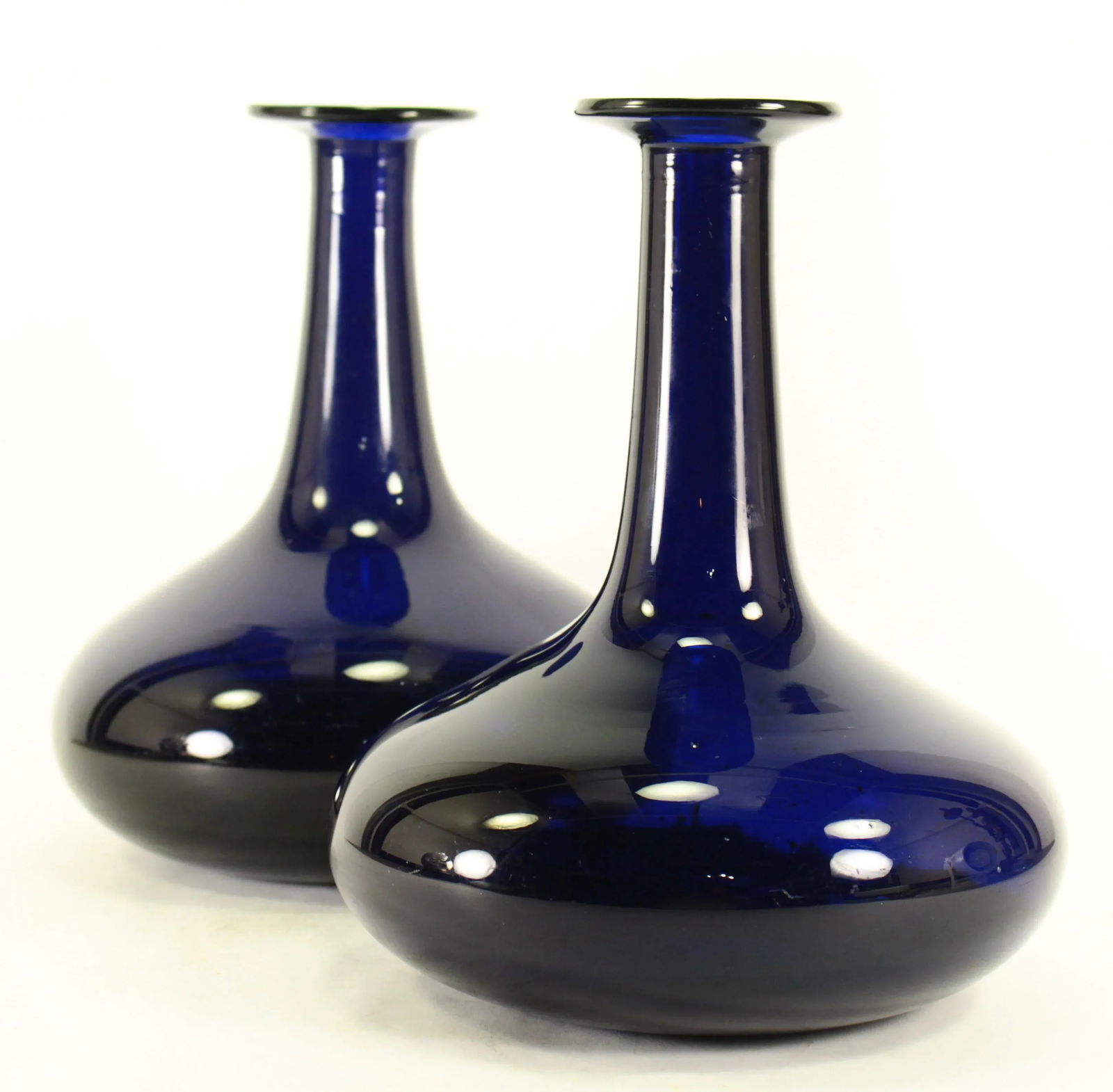 Pair of Early 1800's Bristol Cobalt Blue Hand Blown Glass Mell Decanters, Scottish - 13