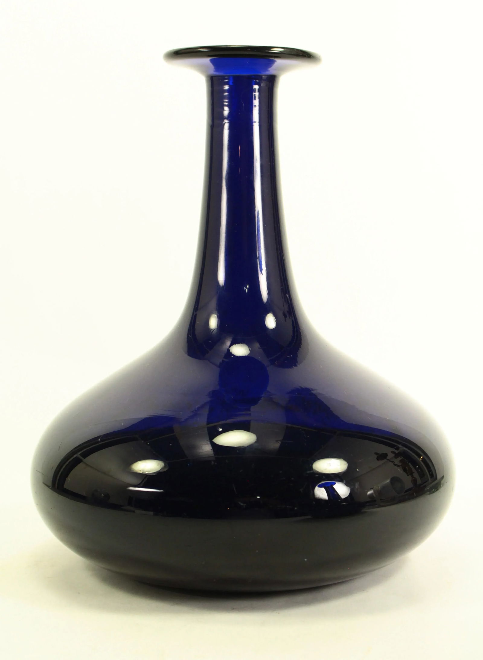Pair of Early 1800's Bristol Cobalt Blue Hand Blown Glass Mell Decanters, Scottish - 7
