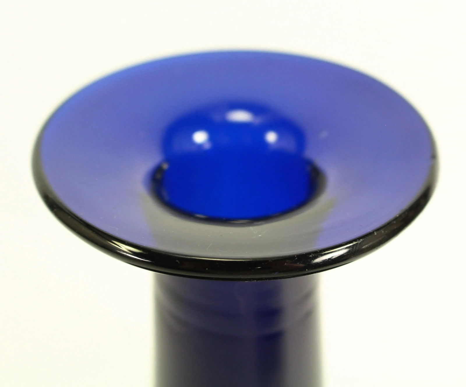 Pair of Early 1800's Bristol Cobalt Blue Hand Blown Glass Mell Decanters, Scottish - 8