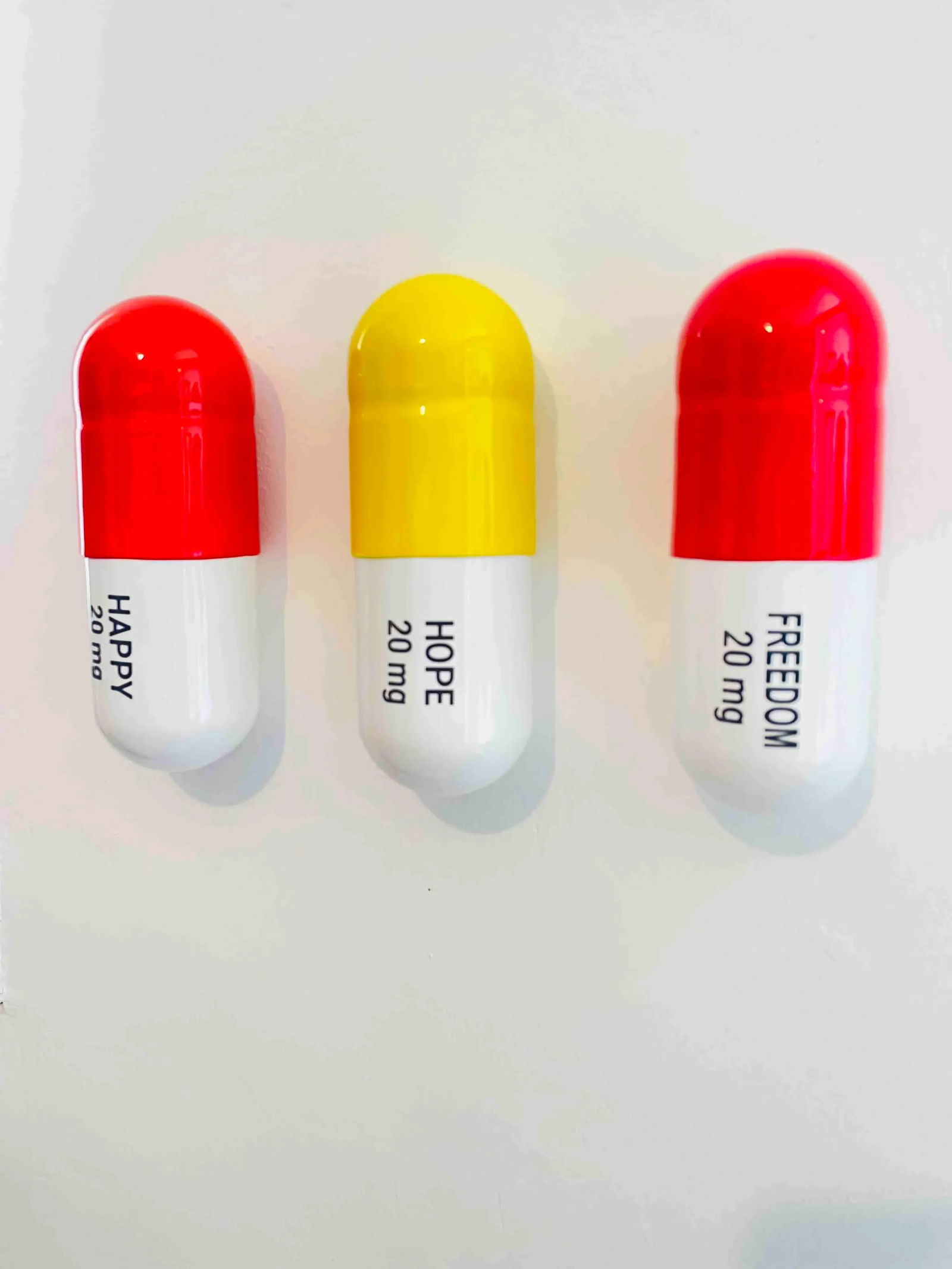 Tal Nehoray, 20 Mg Happy Pill Combo (Red, Yellow and Orange) Set of 3 Still Life Sculptures - 2
