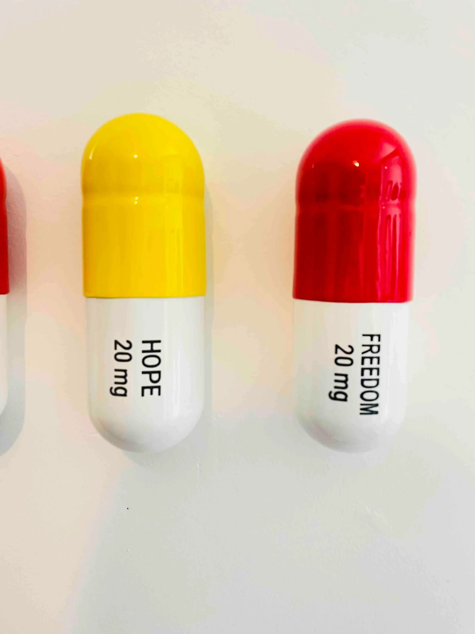 Tal Nehoray, 20 Mg Happy Pill Combo (Red, Yellow and Orange) Set of 3 Still Life Sculptures - 5
