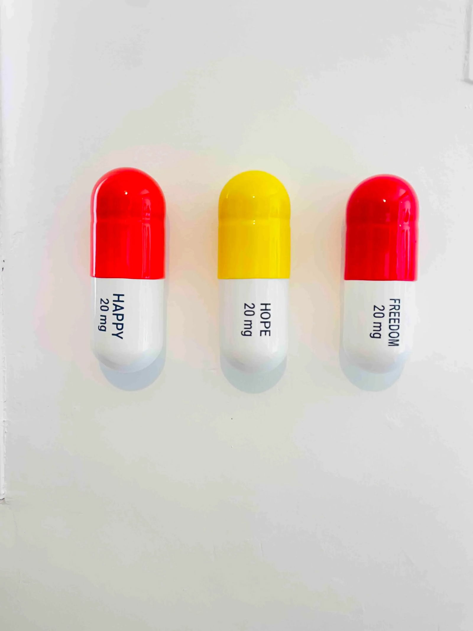 Tal Nehoray, 20 Mg Happy Pill Combo (Red, Yellow and Orange) Set of 3 Still Life Sculptures - 6