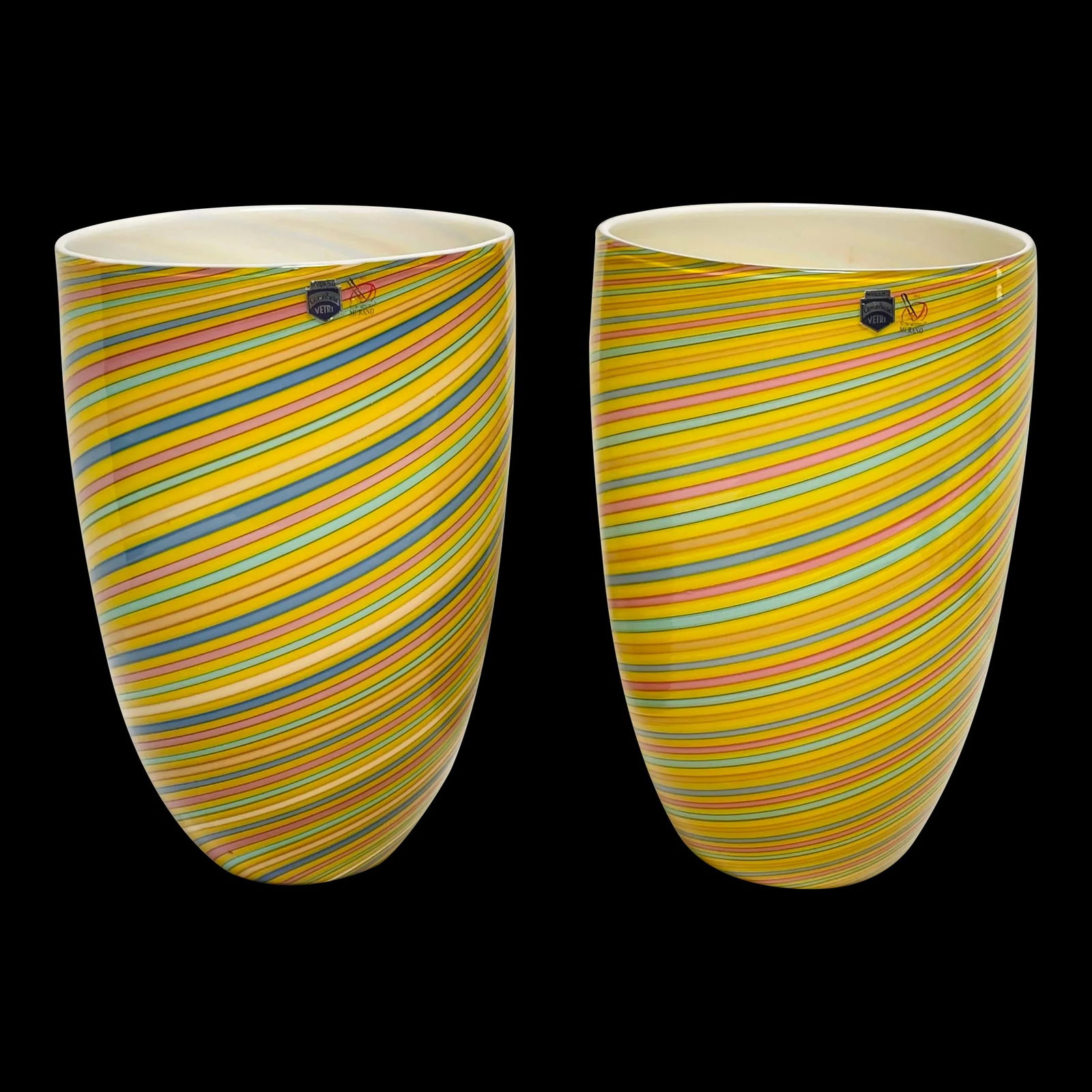 Pair of 2000s Large Gino Cenedese "˜Filigrana' Murano Italian Glass Vases - 11