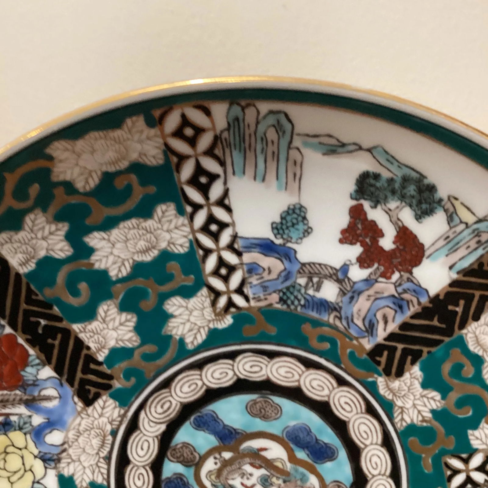 Early 20th Century Antique Handmade & Hand-Painted Japanese Green Imari Charger Plate Charger - 6