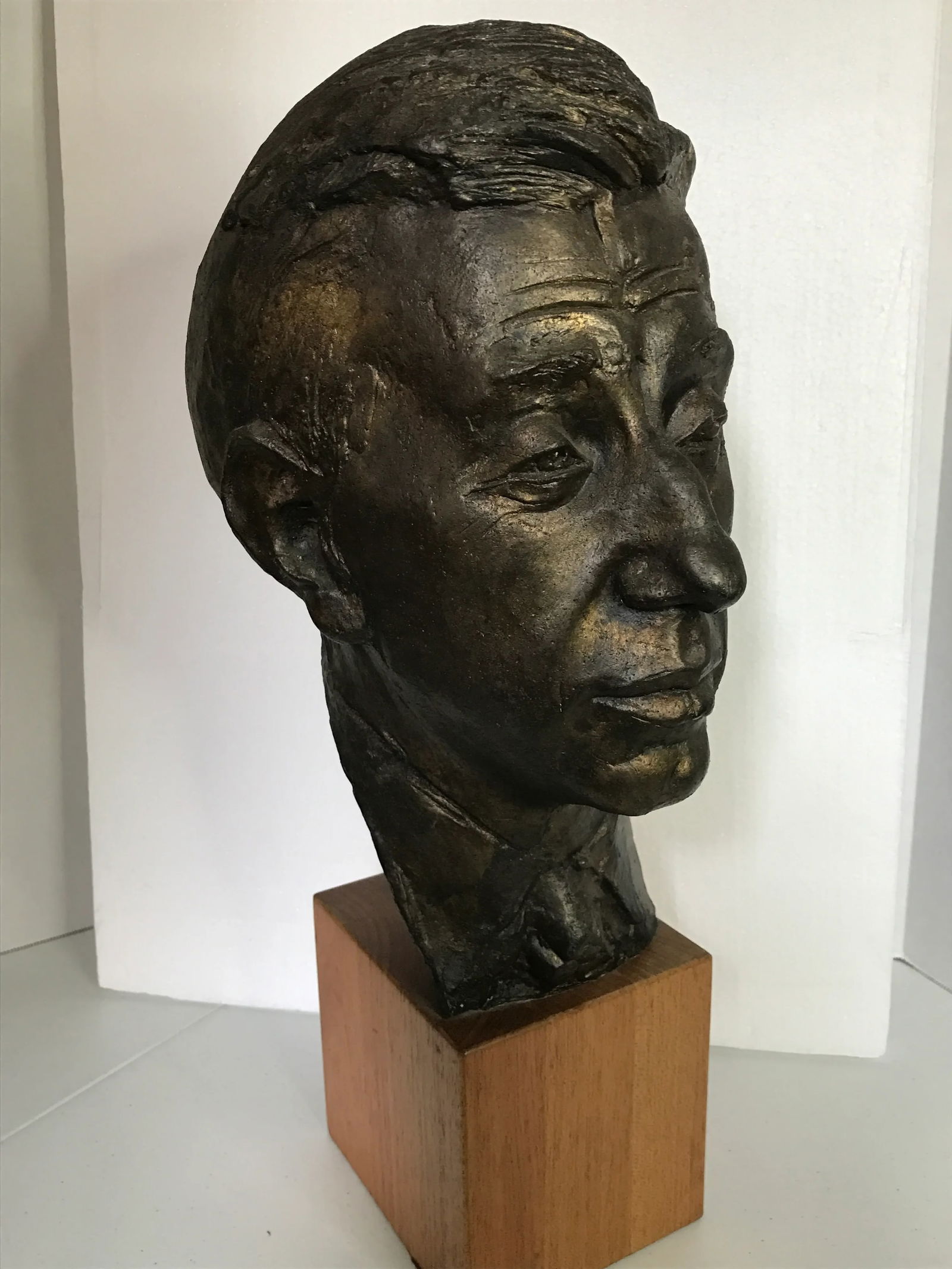 Late 20th Century Bronze Head Art Sculpture of a Man - 4