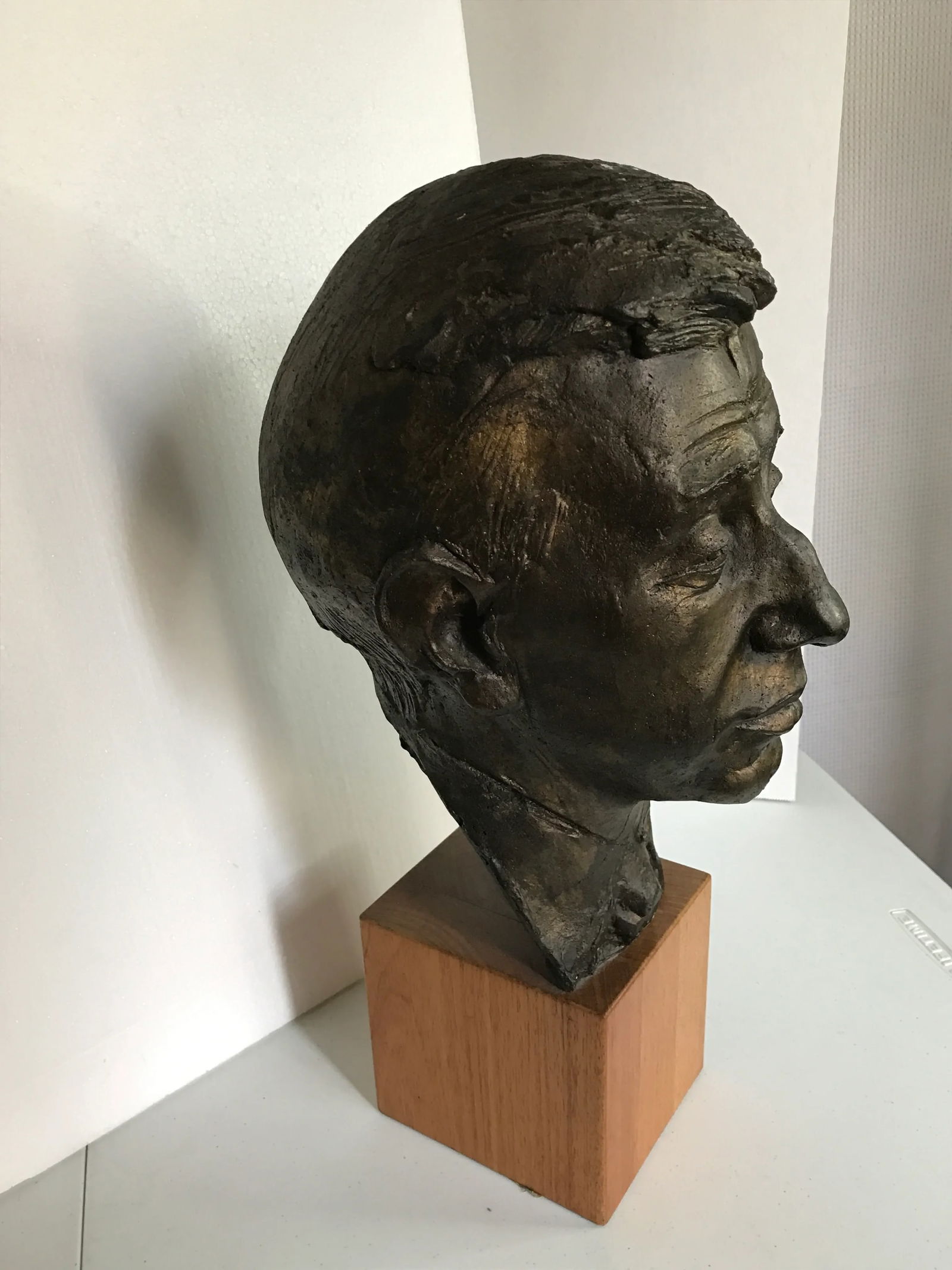 Late 20th Century Bronze Head Art Sculpture of a Man - 5