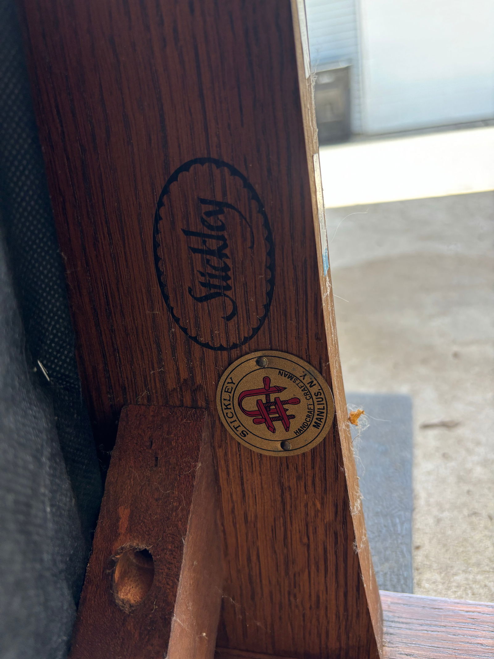 Stickley Mission Prairie Armchair - 9