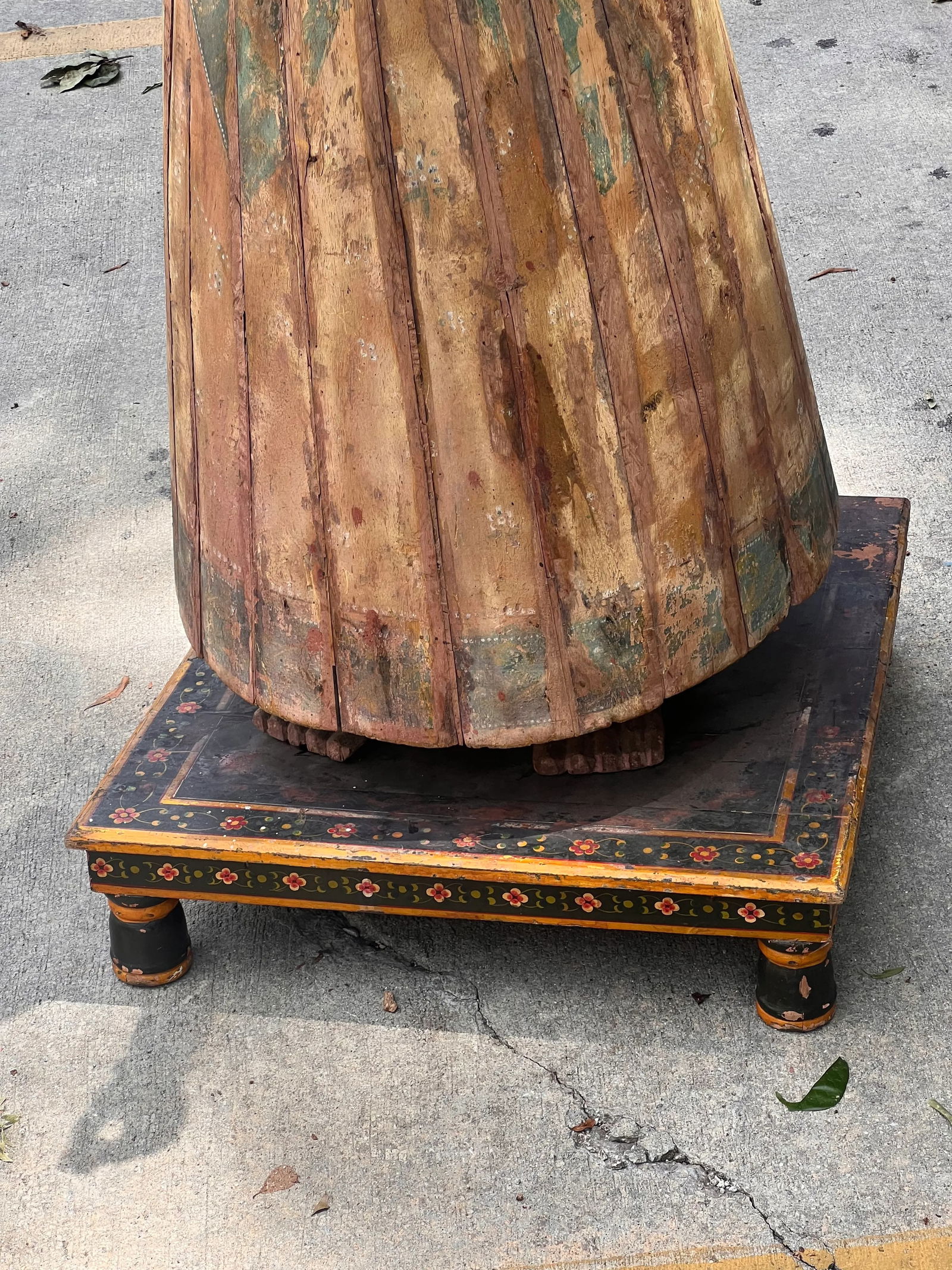 Stately Antique Life Size Wooden Statues - a Pair - 5