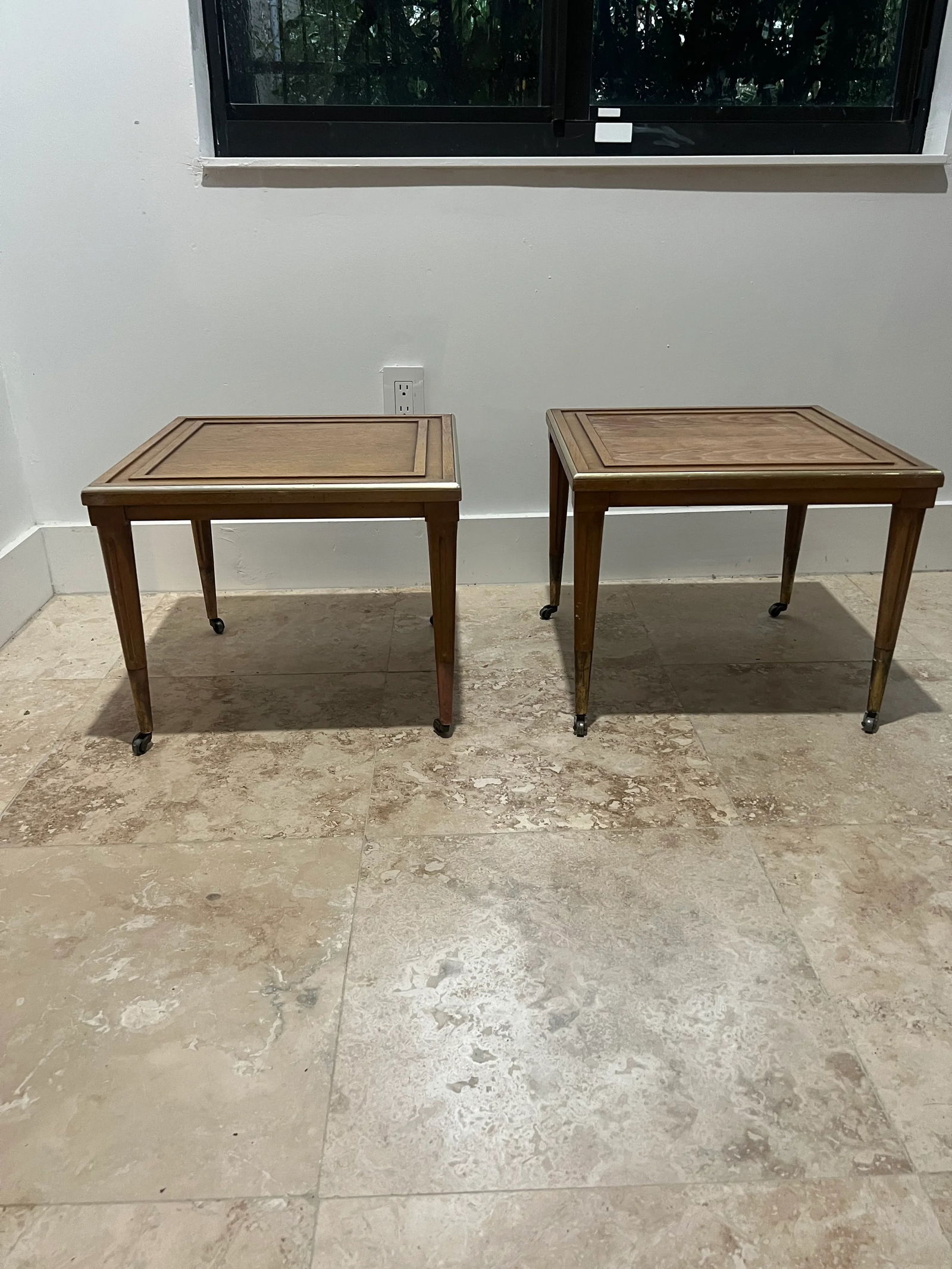 1950s Pair of Mid Century Modern Low Profile End Tables - 3