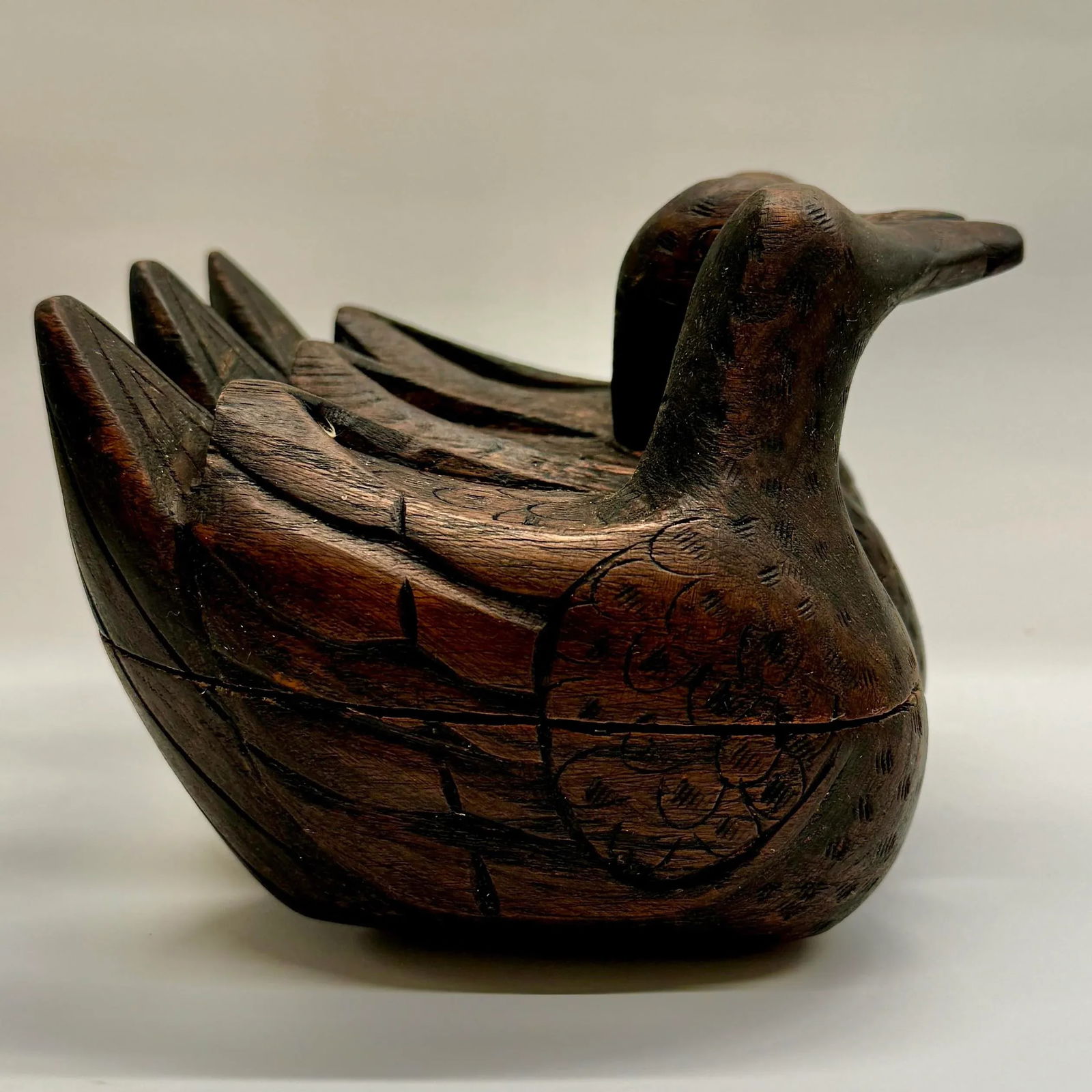 Mid-Century Modern Antique Hand-Carved Teak Wood Three-Duck Box - 2