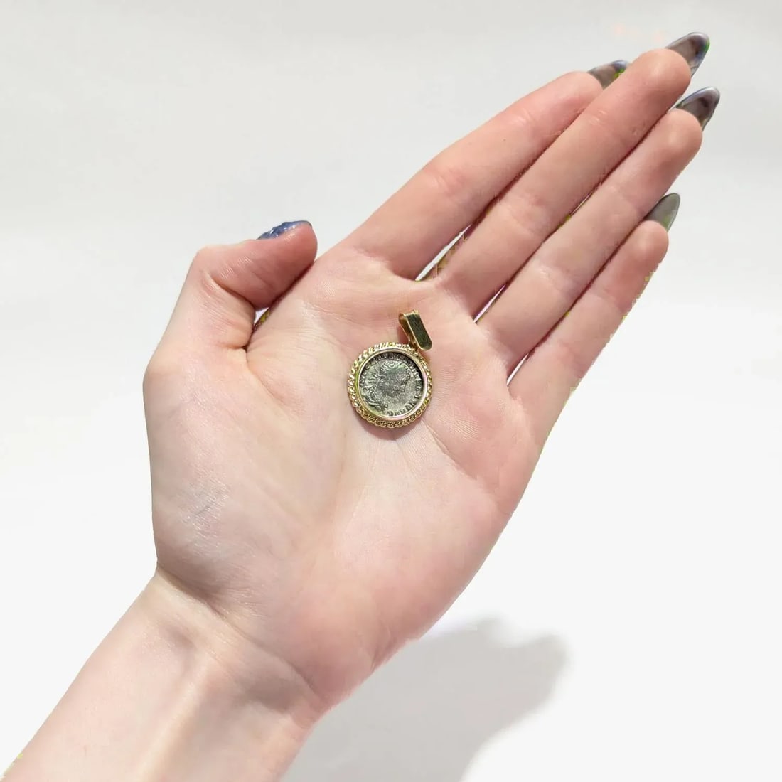 18k Gold & Ancient Roman Coin Severus Alexander Denarius Pendant - 3